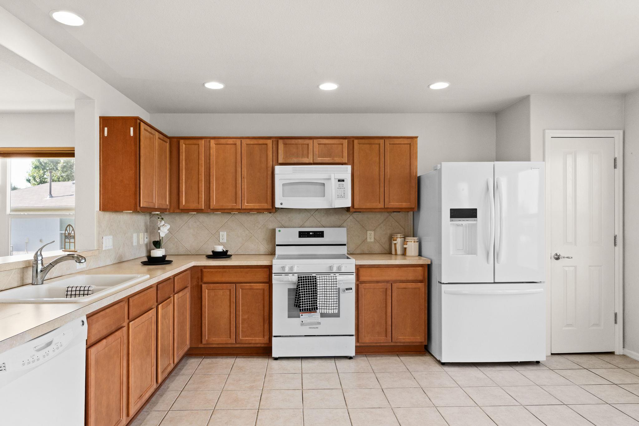 508 Salt Creek Ln, Georgetown, TX 78633