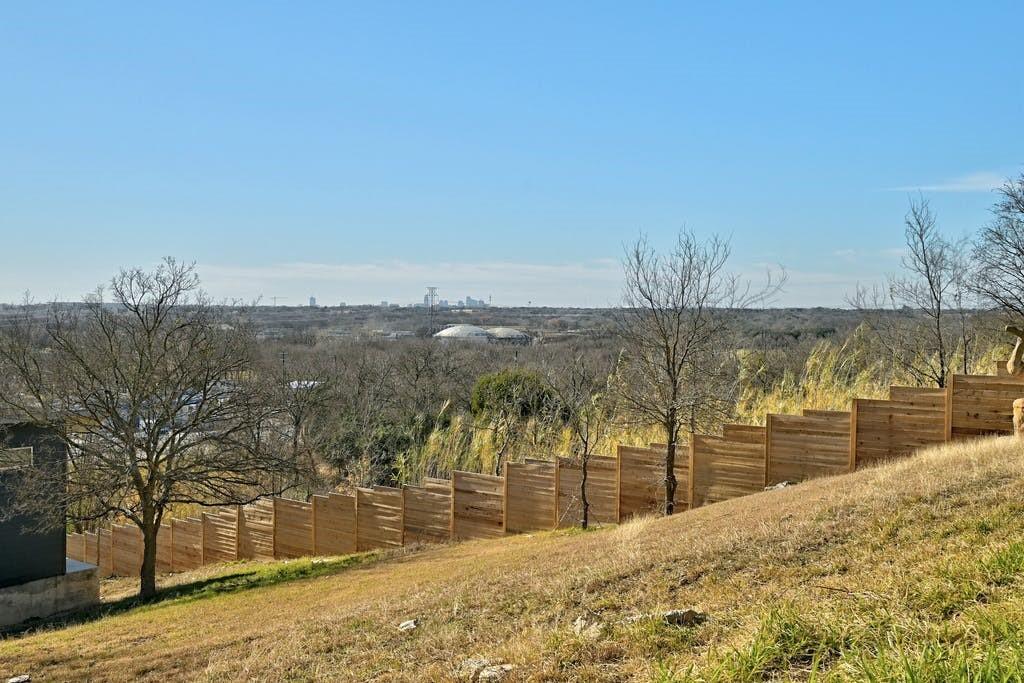 5210 Rogers Ln # 2, Austin, TX 78724