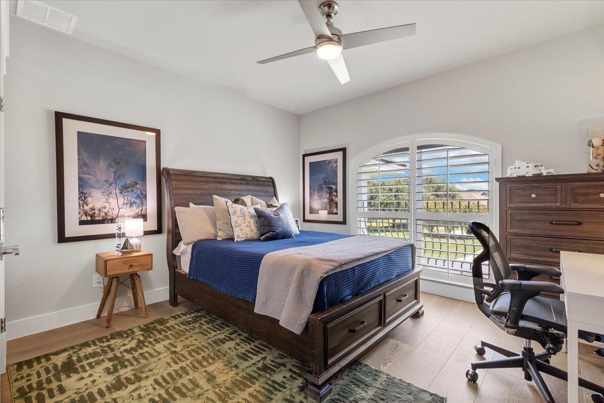 205 Overlook Ct, Georgetown, TX 78628