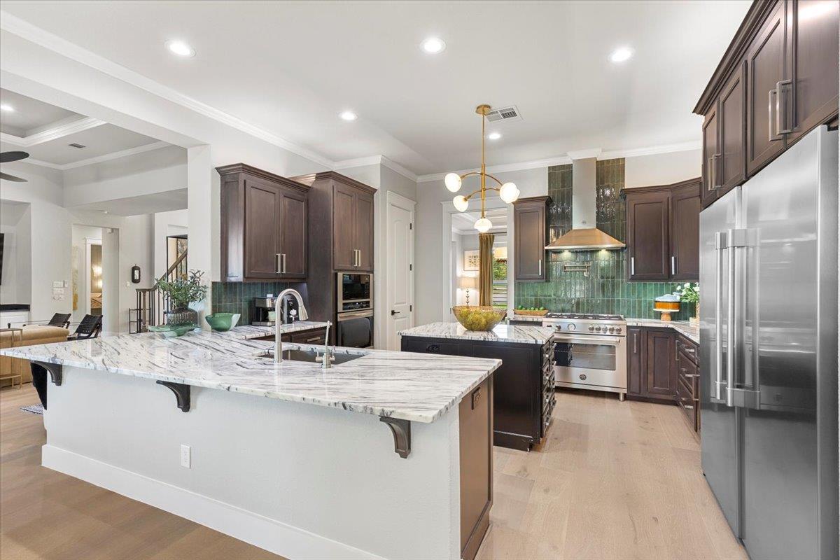 205 Overlook Ct, Georgetown, TX 78628