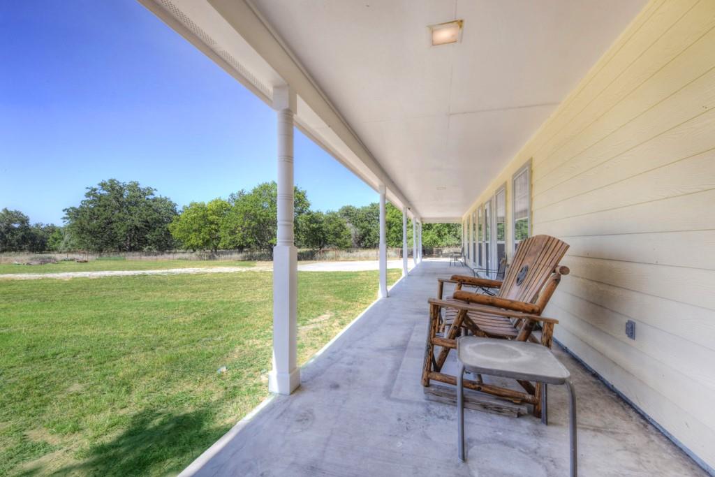 2474 Goehmann Ln, Fredericksburg, TX 78624