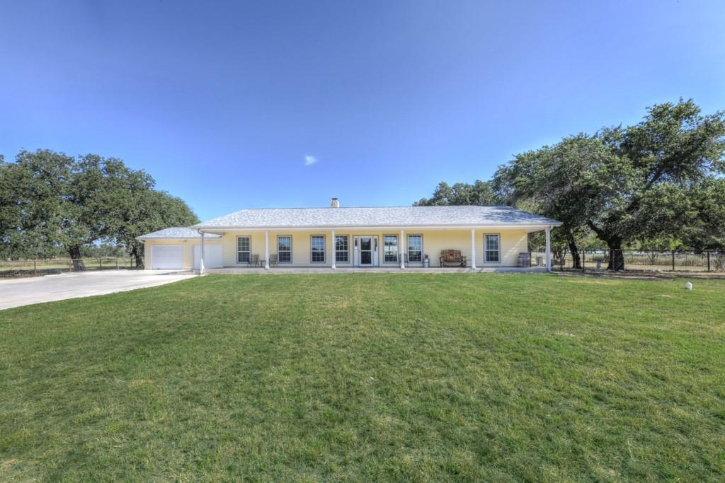 2474 Goehmann Ln, Fredericksburg, TX 78624