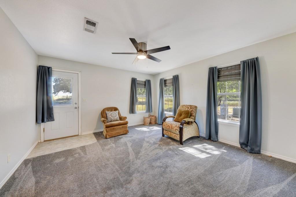 2474 Goehmann Ln, Fredericksburg, TX 78624