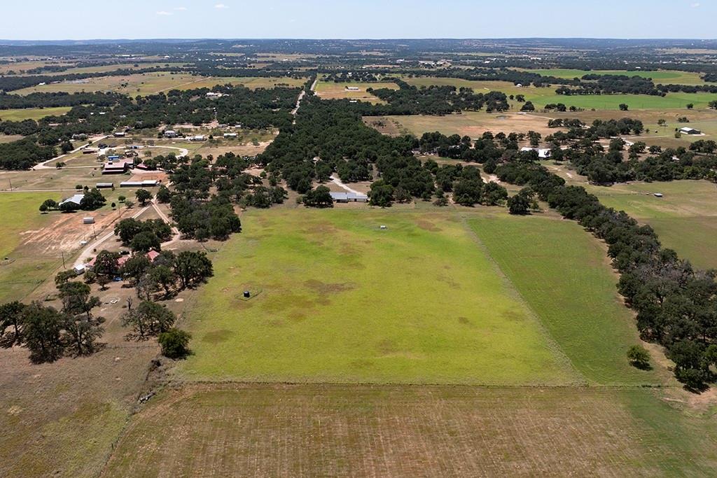 2474 Goehmann Ln, Fredericksburg, TX 78624