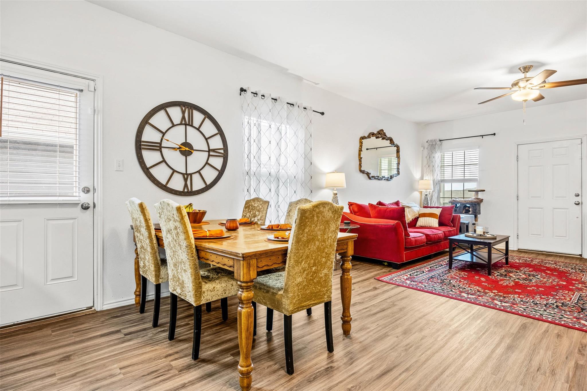 217 Barbary Coast Ln, Jarrell, TX 76537