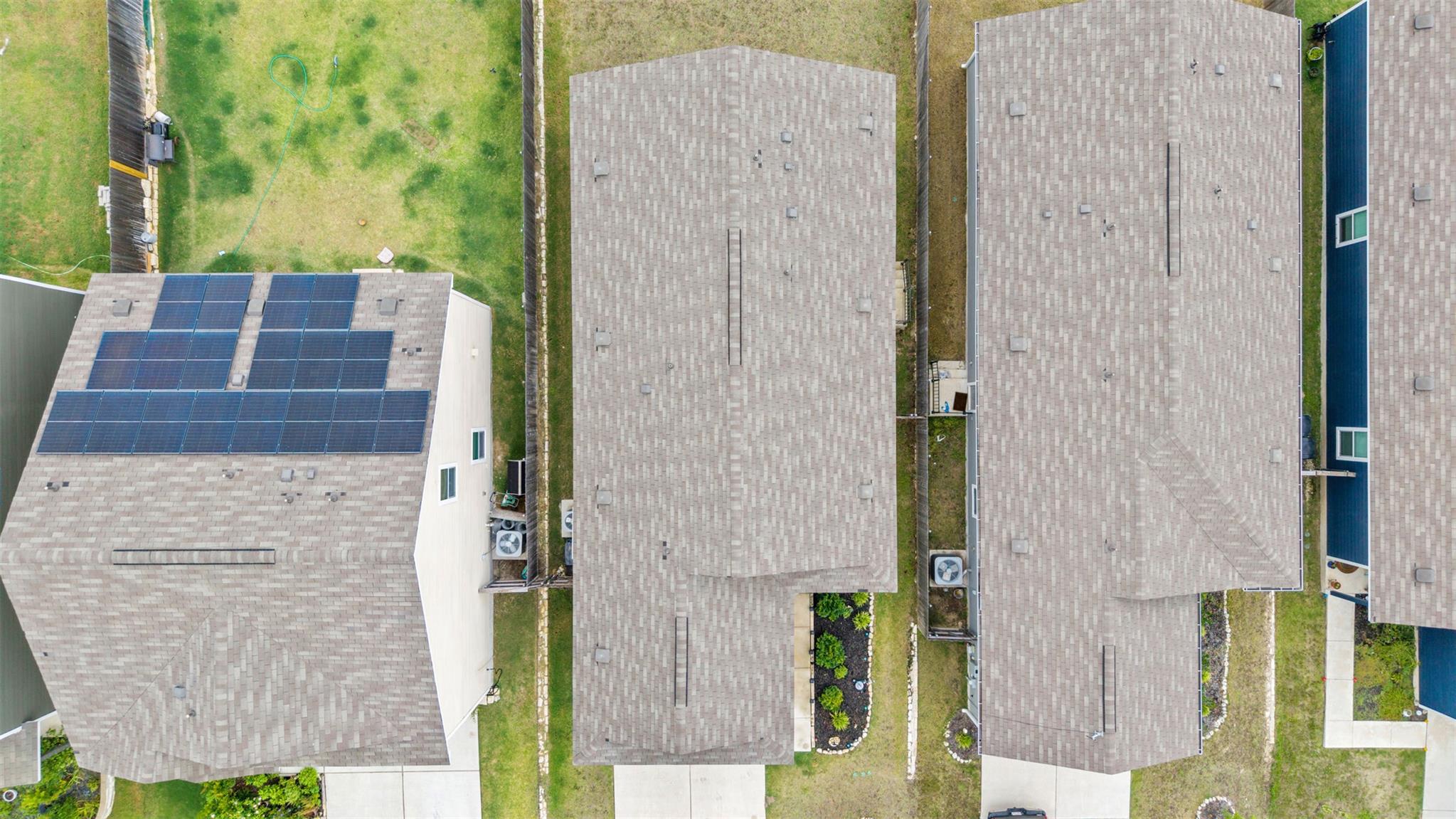 217 Barbary Coast Ln, Jarrell, TX 76537