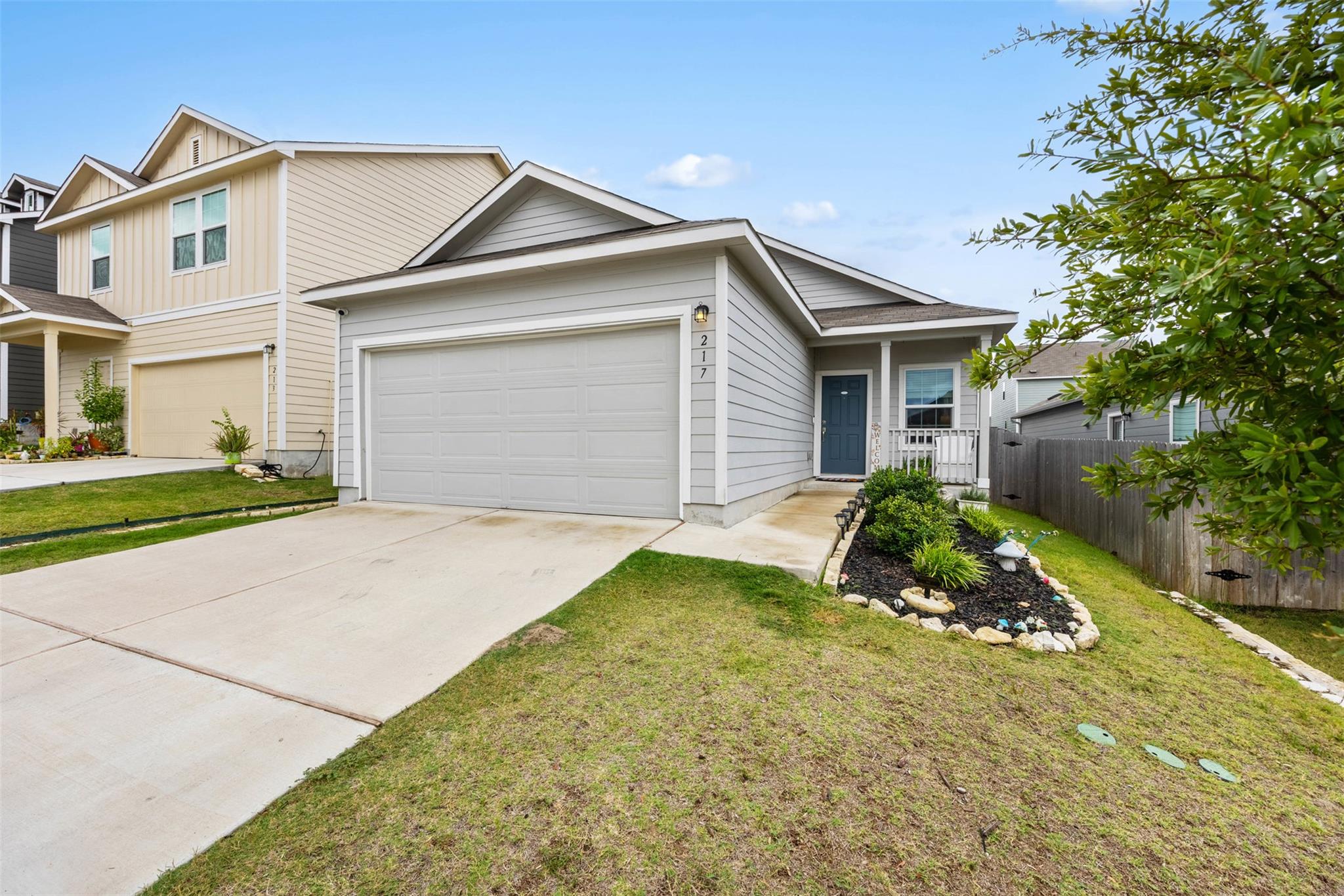 217 Barbary Coast Ln, Jarrell, TX 76537