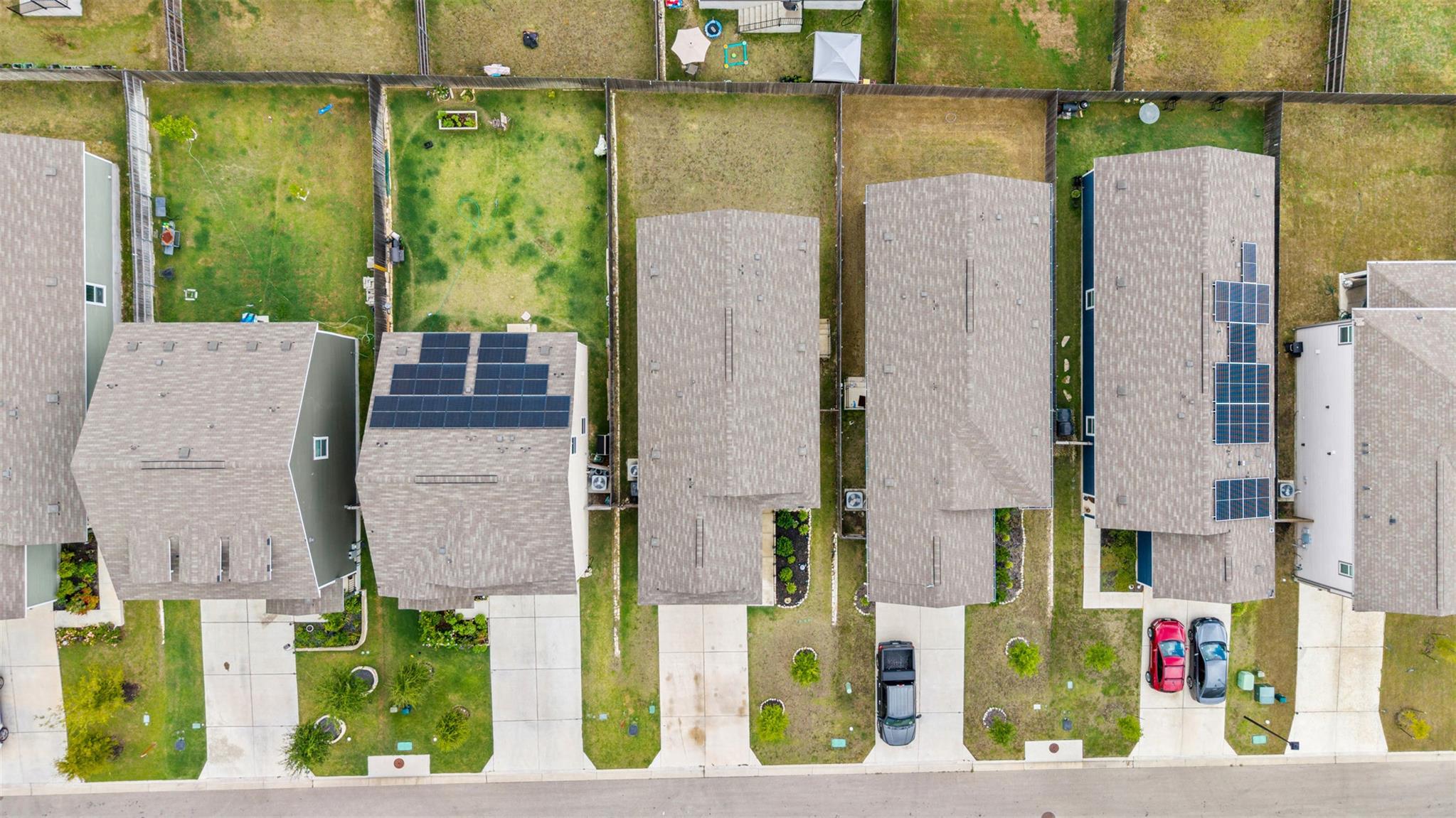 217 Barbary Coast Ln, Jarrell, TX 76537