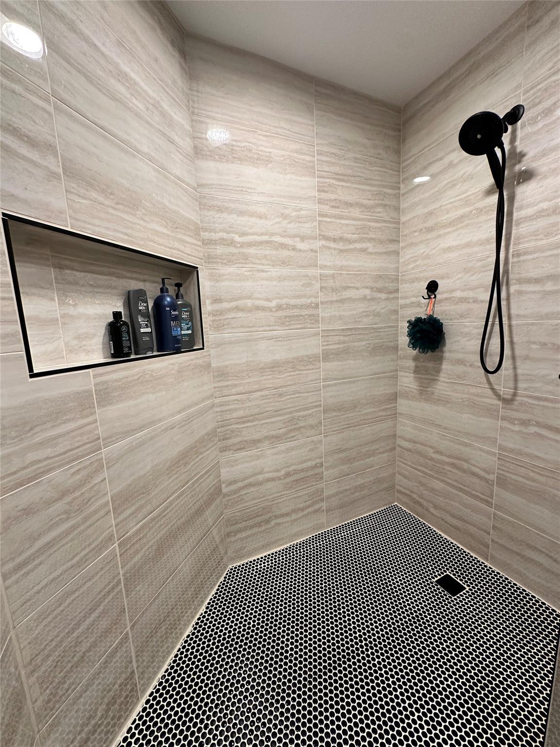 108 S Sunshine Ln, Little River Academy, TX 76554