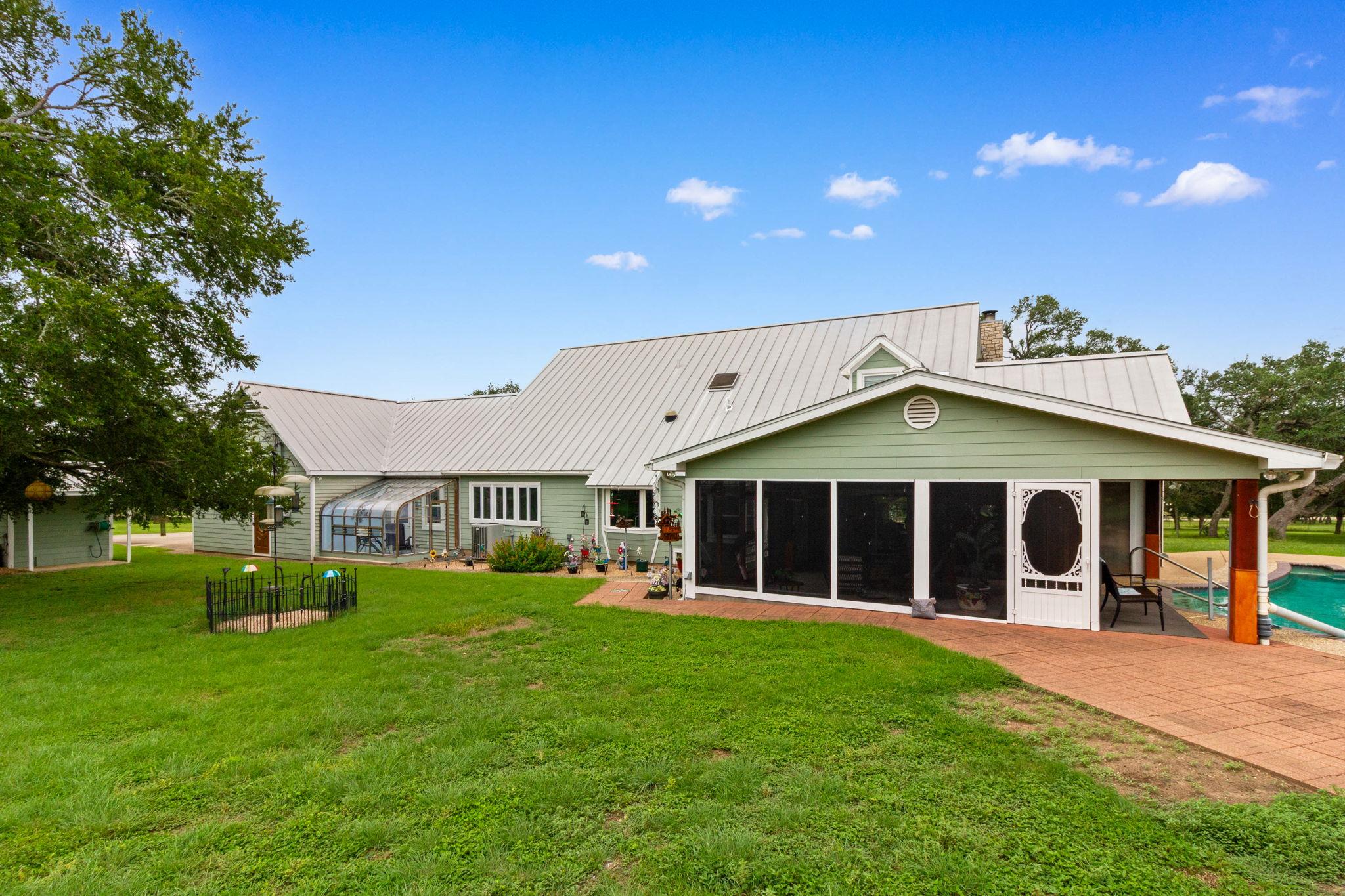 203 Grande St, Driftwood, TX 78619