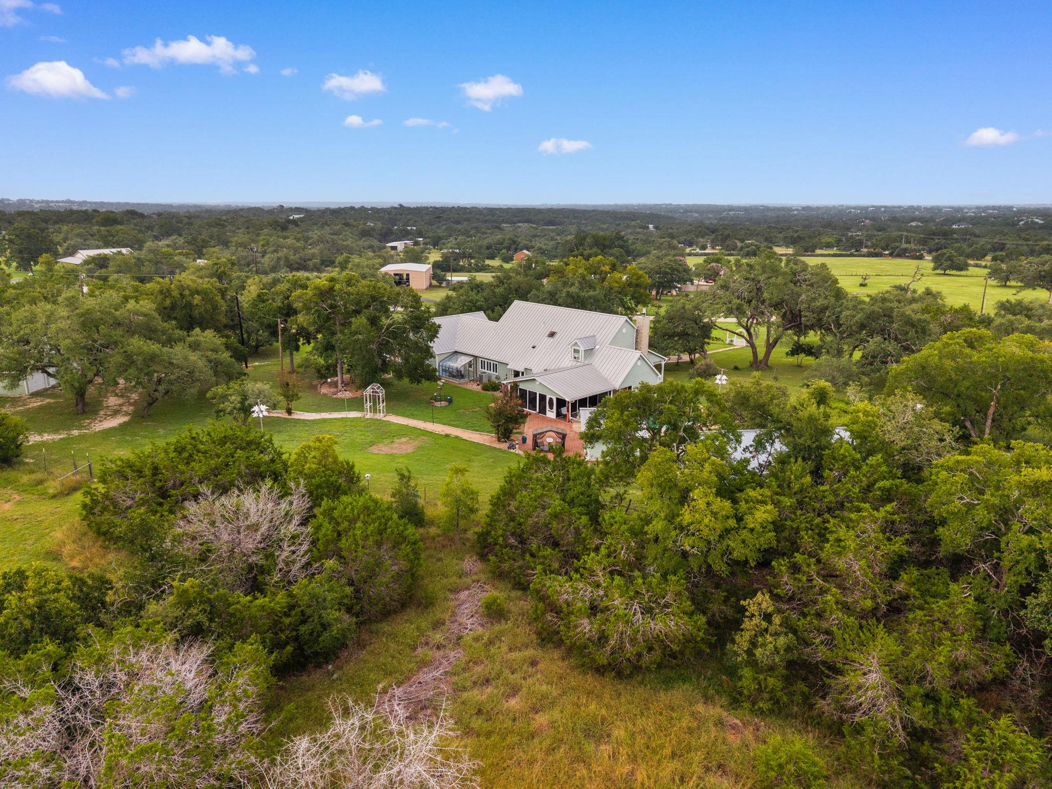 203 Grande St, Driftwood, TX 78619