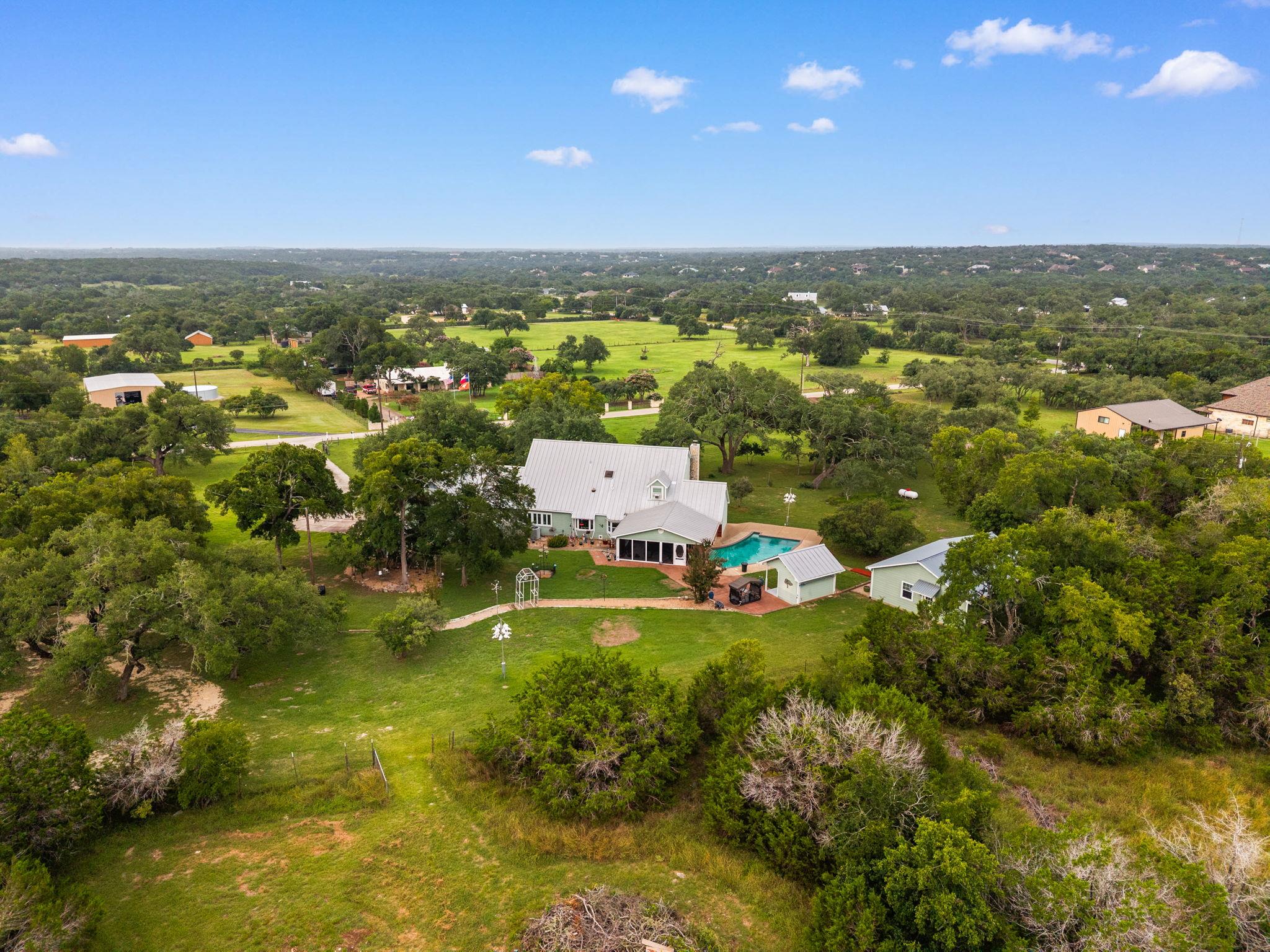 203 Grande St, Driftwood, TX 78619