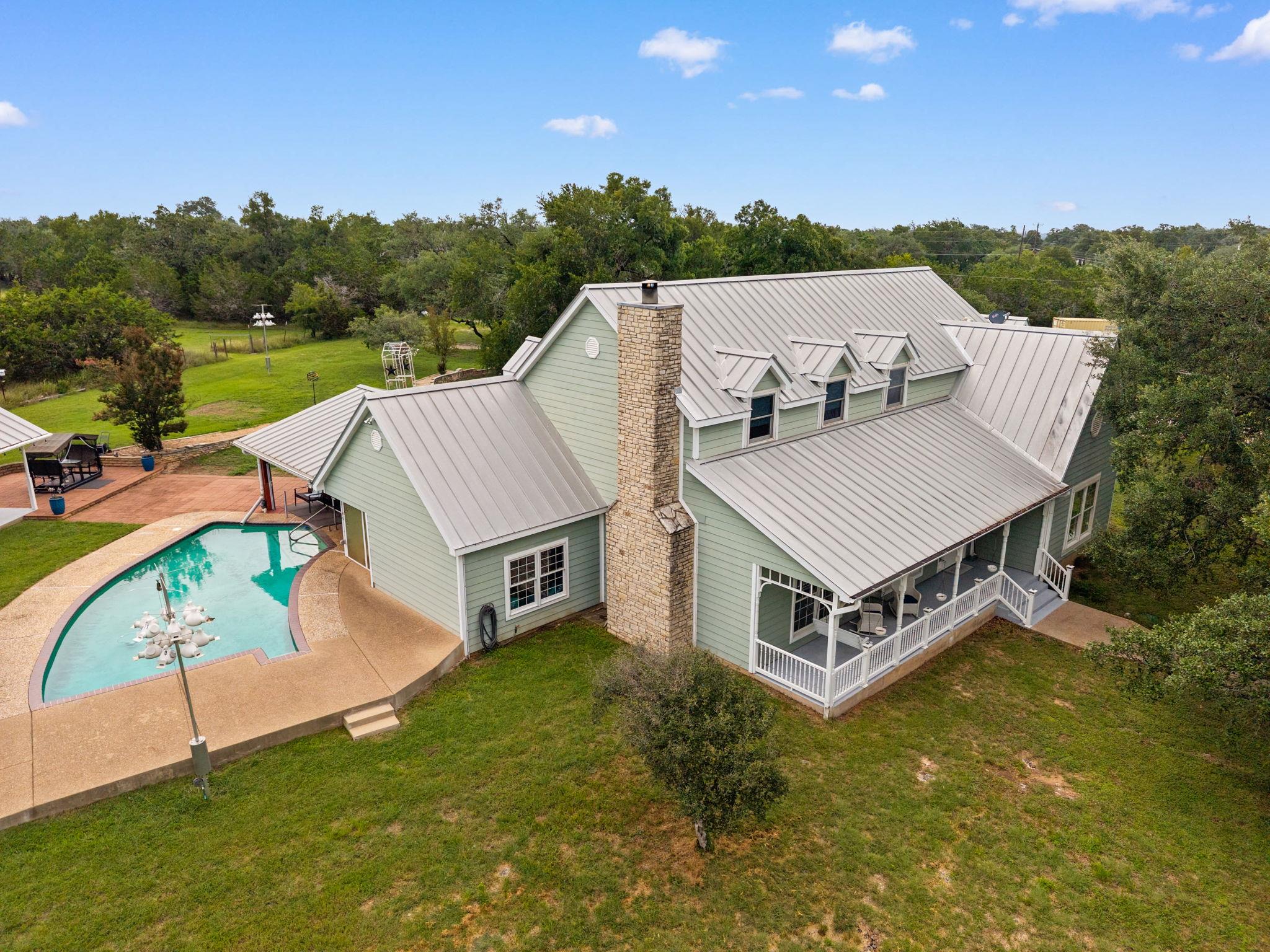 203 Grande St, Driftwood, TX 78619