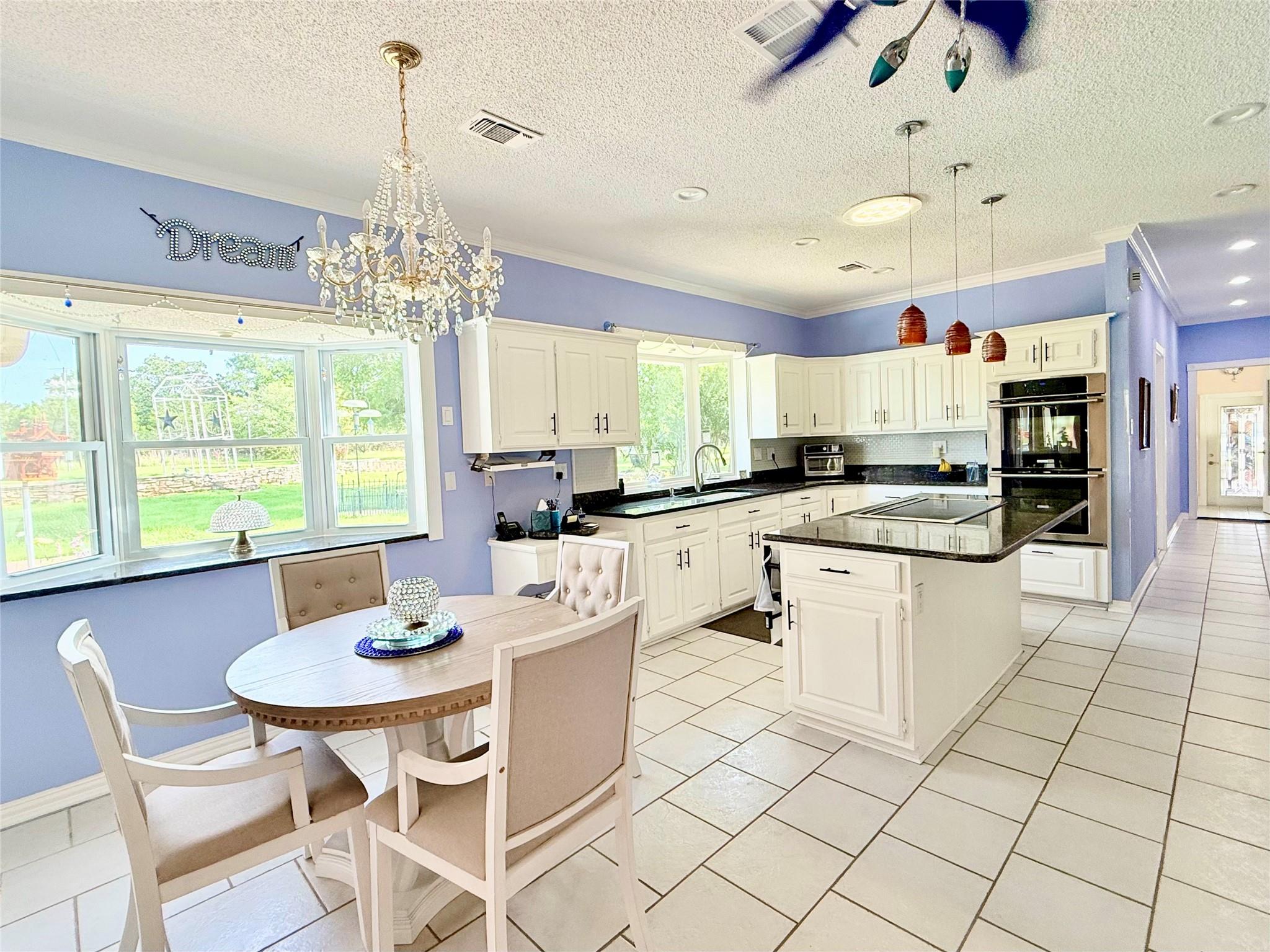 203 Grande St, Driftwood, TX 78619