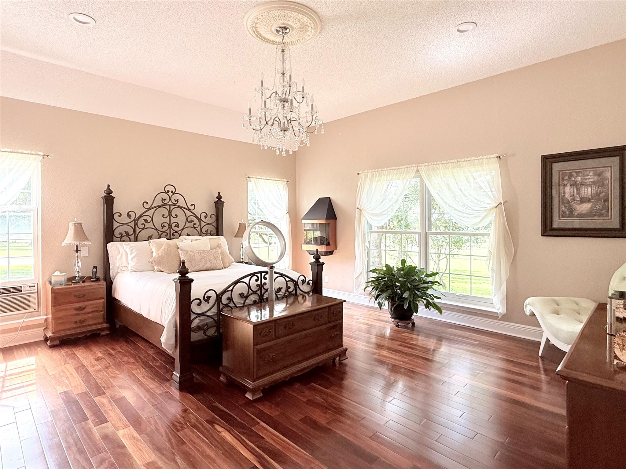 203 Grande St, Driftwood, TX 78619