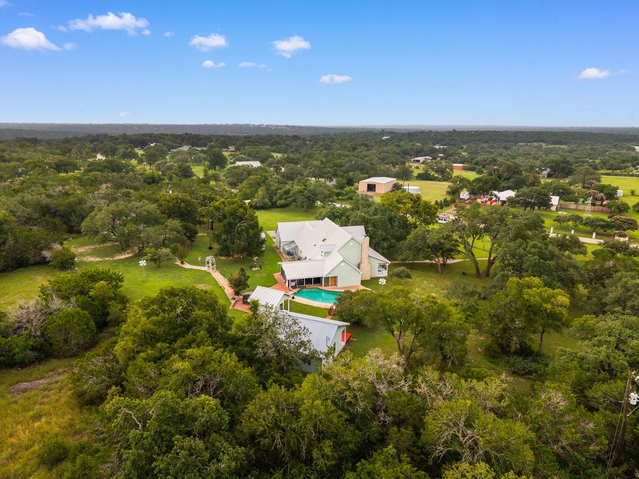 203 Grande St, Driftwood, TX 78619