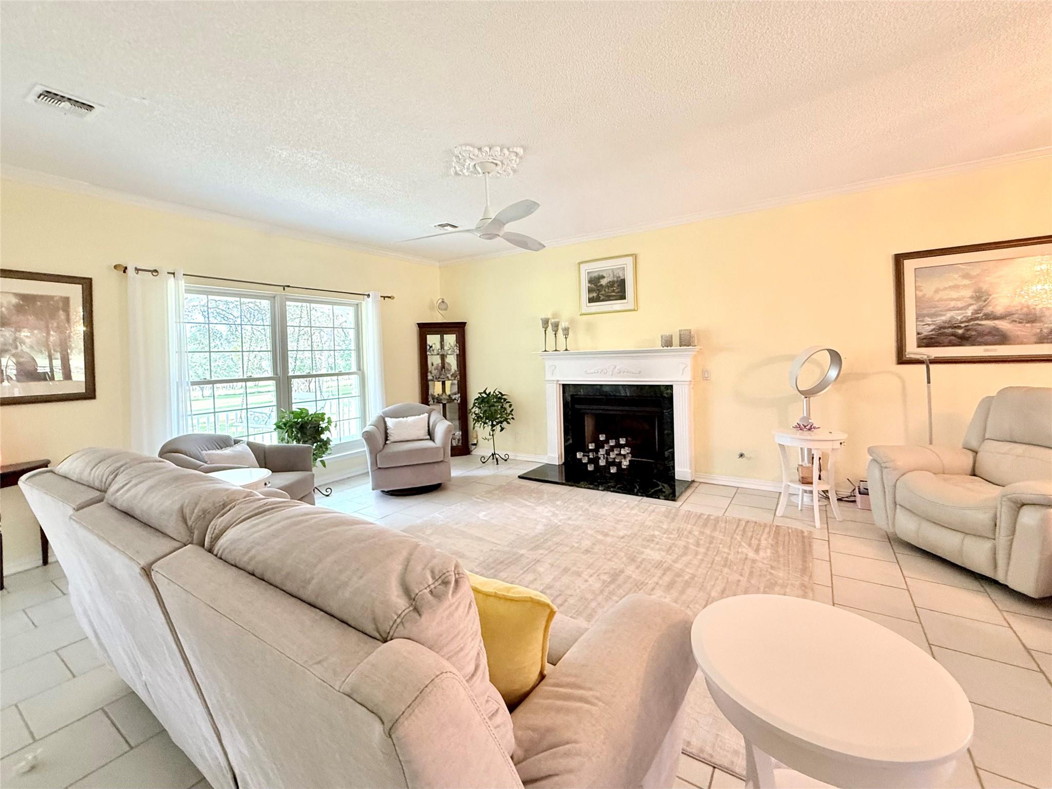 203 Grande St, Driftwood, TX 78619