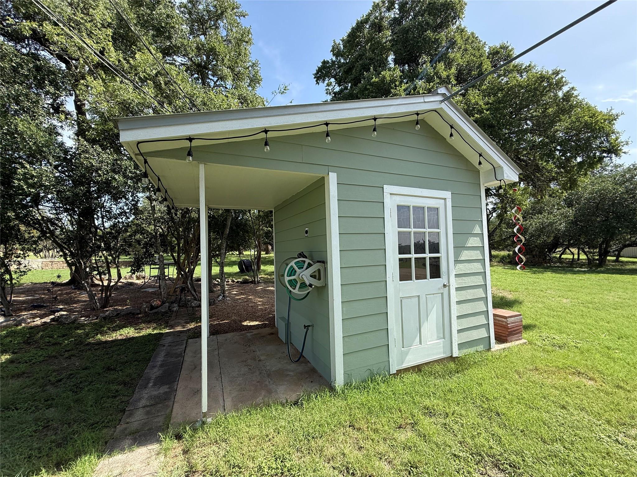 203 Grande St, Driftwood, TX 78619