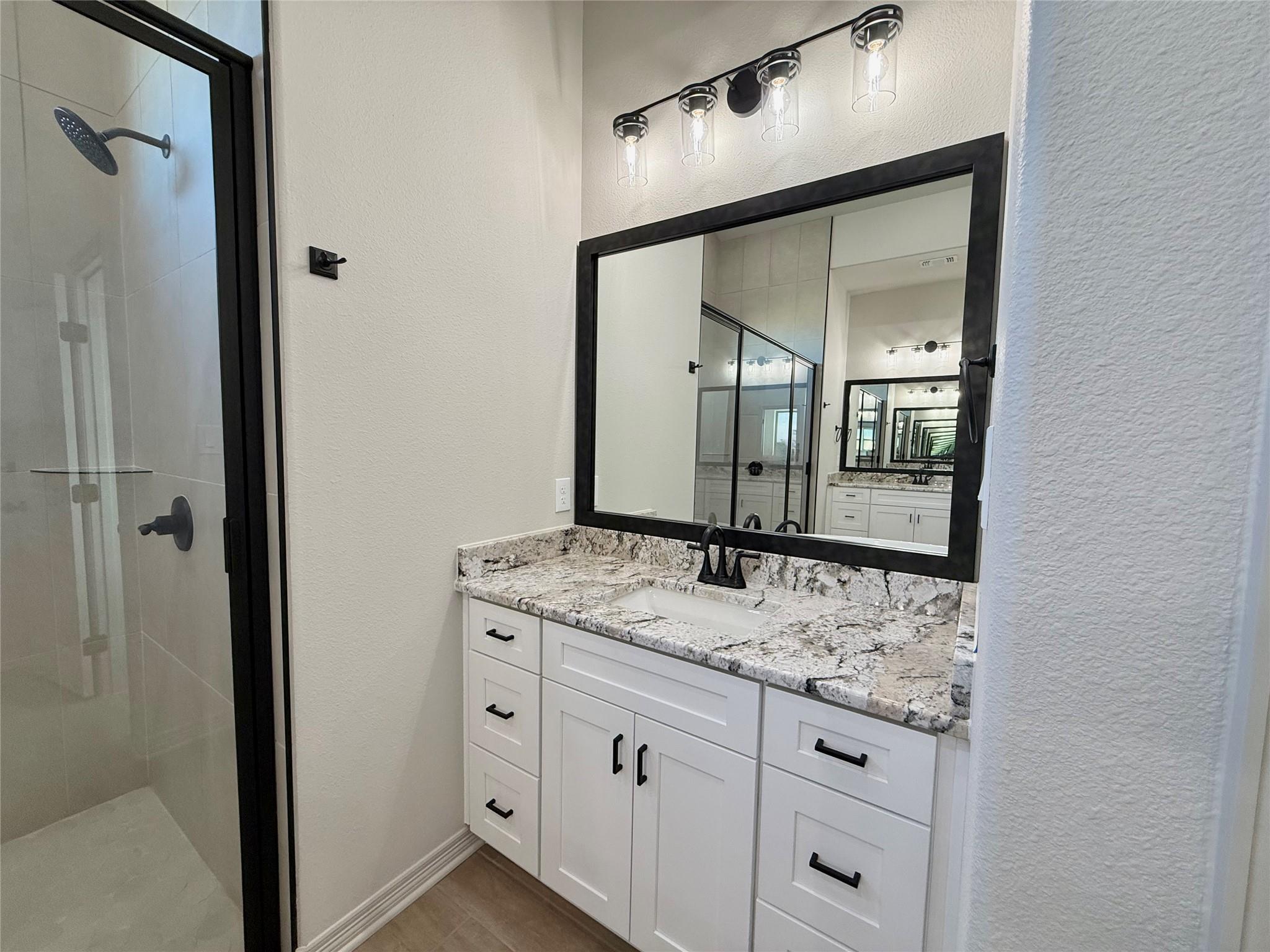 712 Eagle Claw Dr, Salado, TX 76571