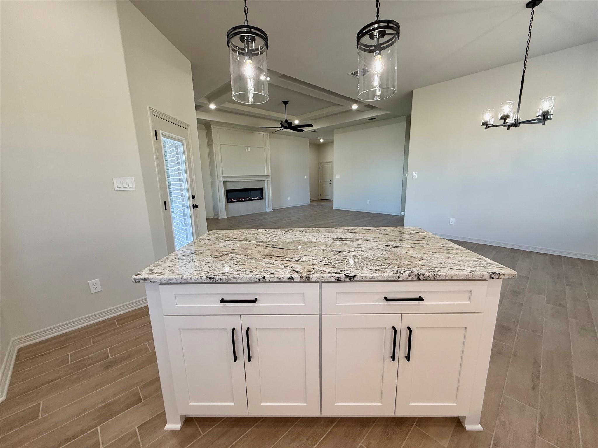 712 Eagle Claw Dr, Salado, TX 76571