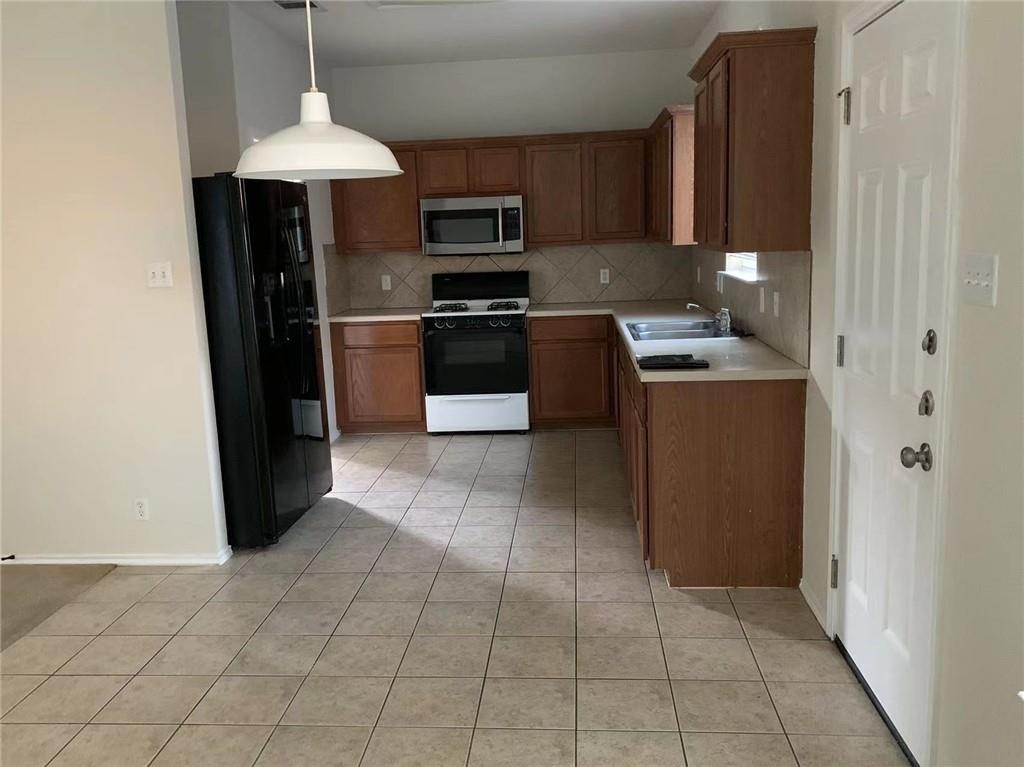 14304 Sarah Ann Dr, Austin, TX 78725