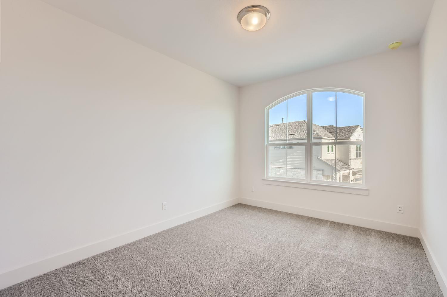 1531 N Red Bud Ln # 32, Round Rock, TX 78665