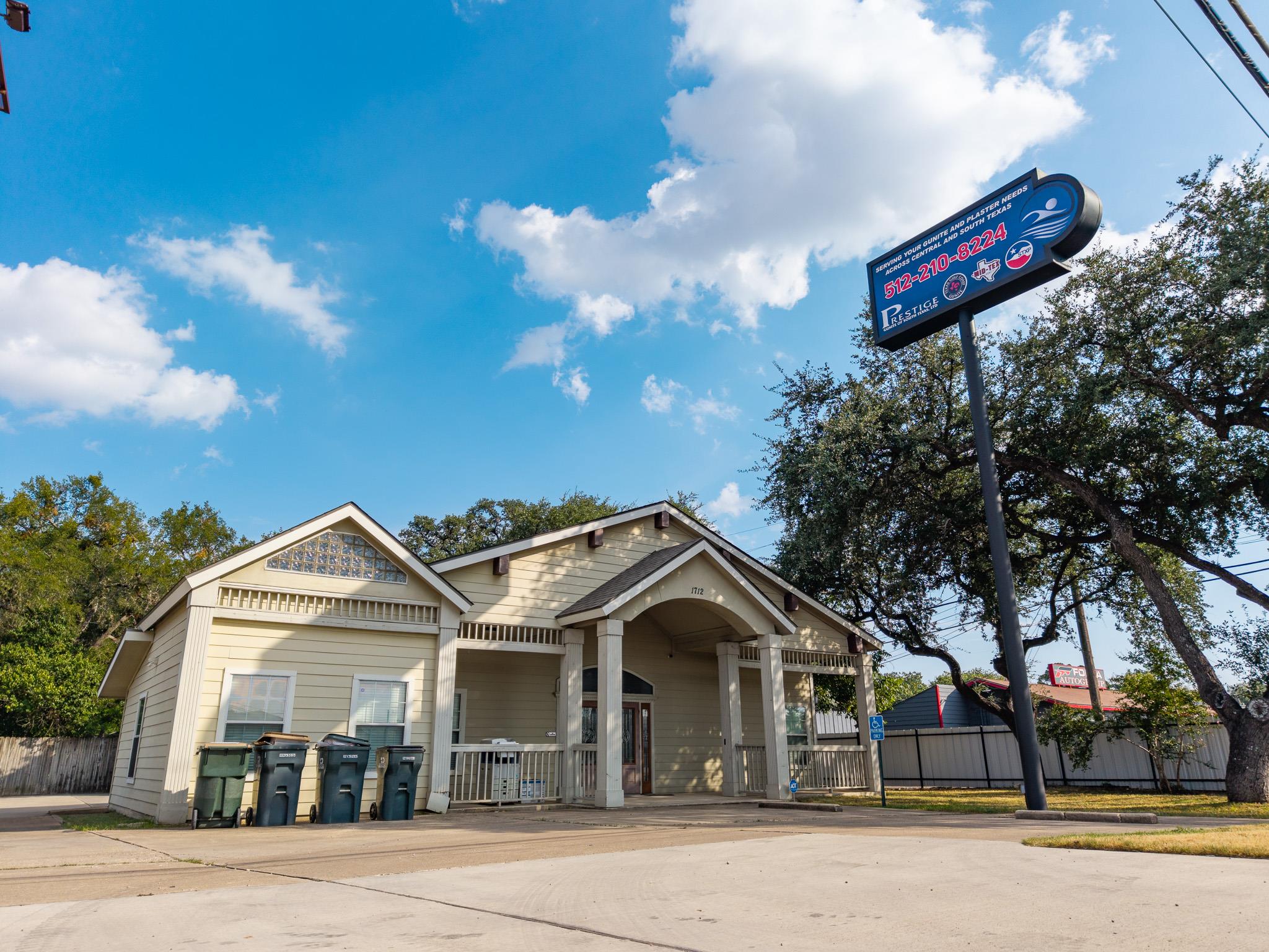 1712 N Interstate 35 Freeway, San Marcos, TX 78666