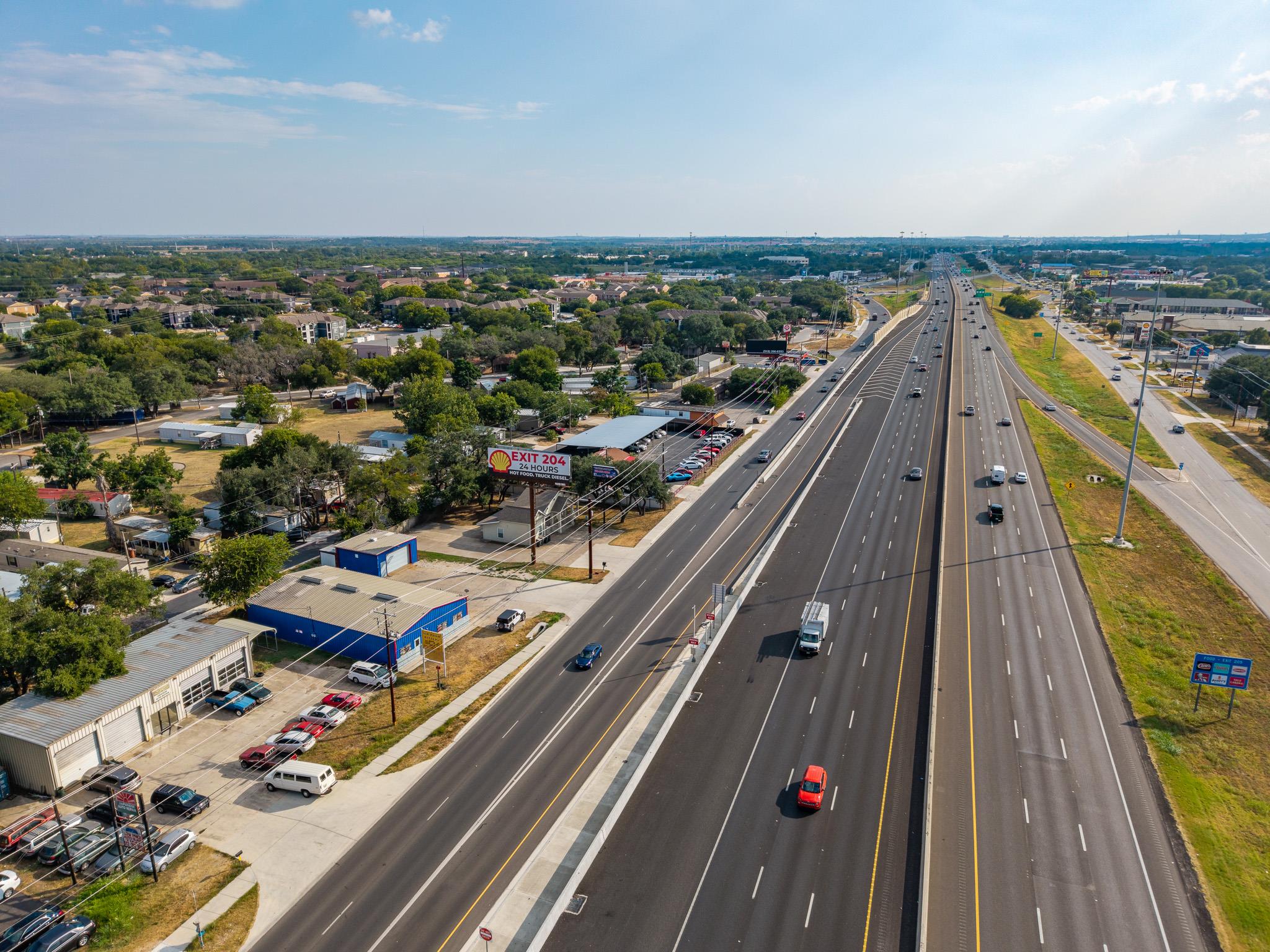 1712 N Interstate 35 Freeway, San Marcos, TX 78666