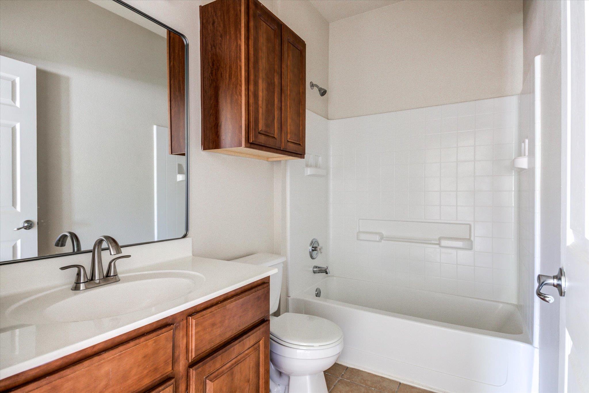 10913 Long Summer Dr, Austin, TX 78754