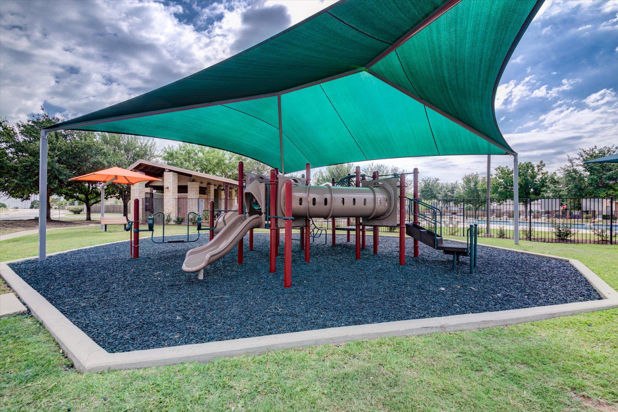 10913 Long Summer Dr, Austin, TX 78754