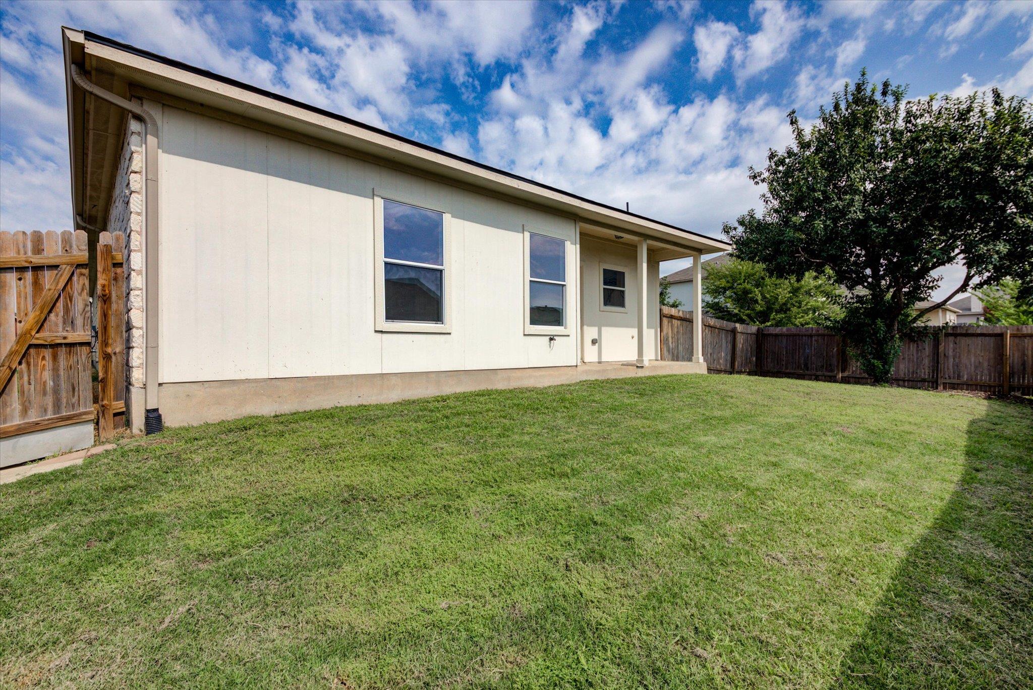 10913 Long Summer Dr, Austin, TX 78754