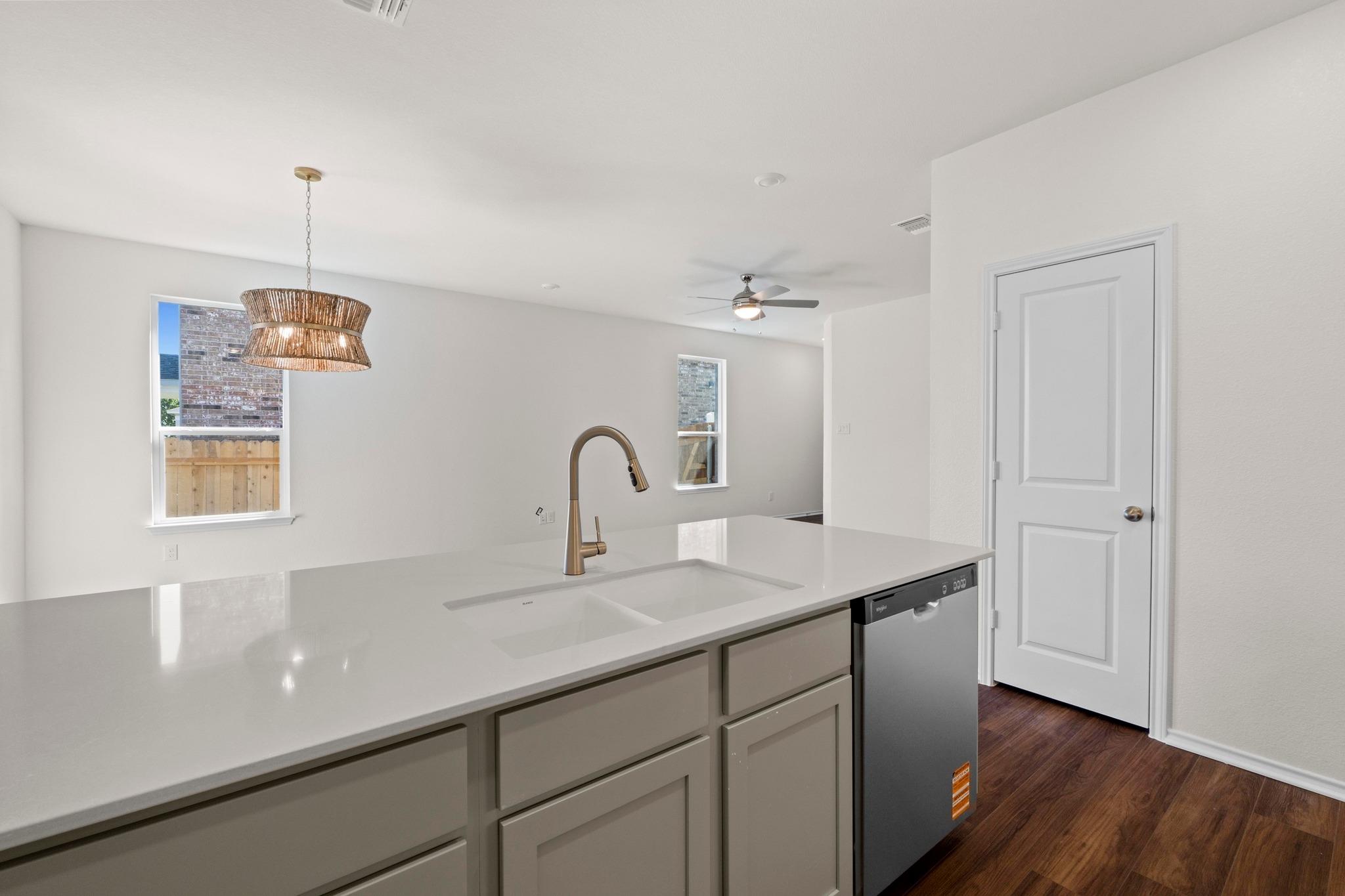 4920 Gragnano Dr, Round Rock, TX 78665