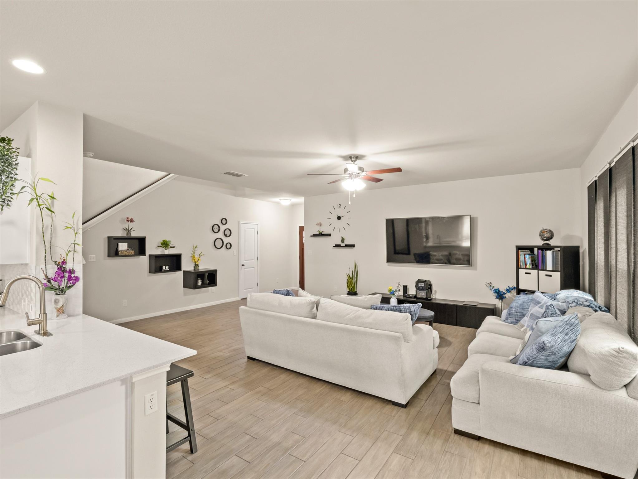 574 Nautical Loop, Kyle, TX 78640