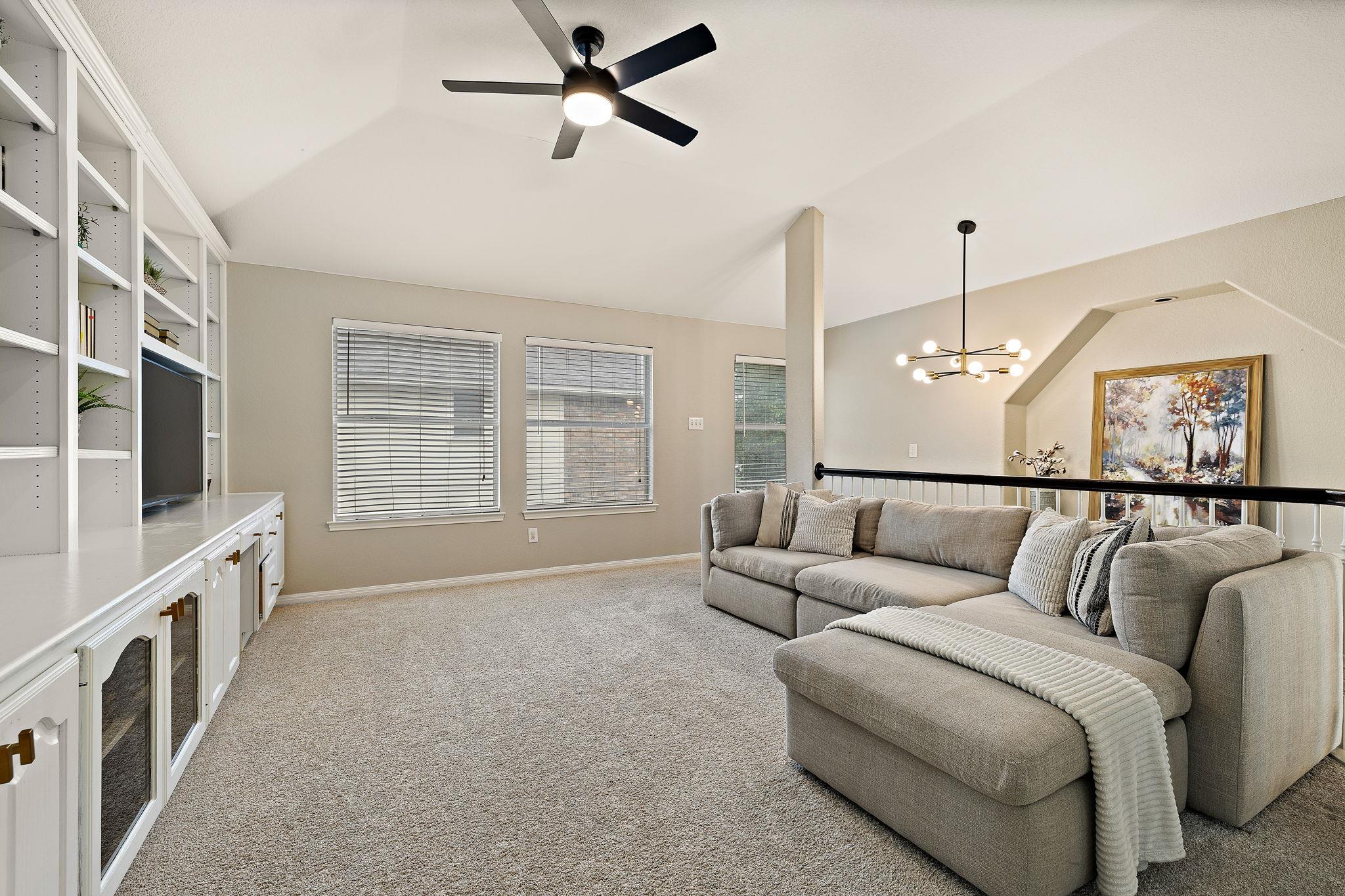 1237 Fall Creek Loop, Cedar Park, TX 78613