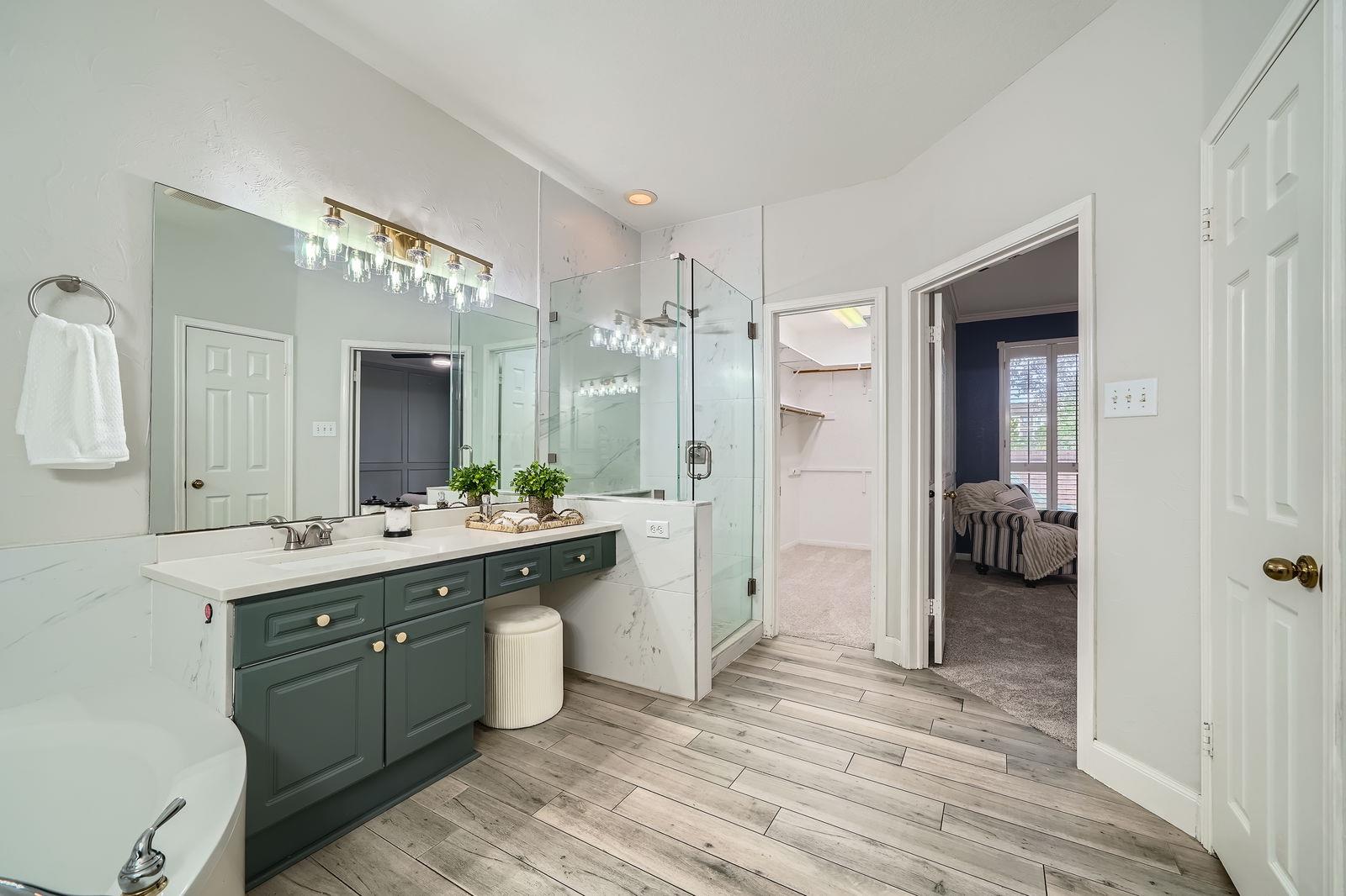 1237 Fall Creek Loop, Cedar Park, TX 78613