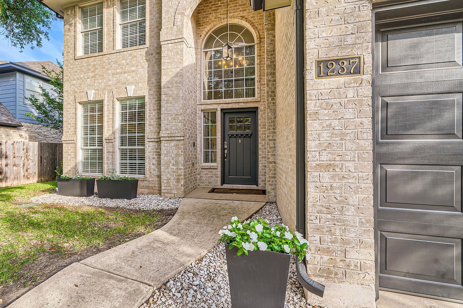 1237 Fall Creek Loop, Cedar Park, TX 78613