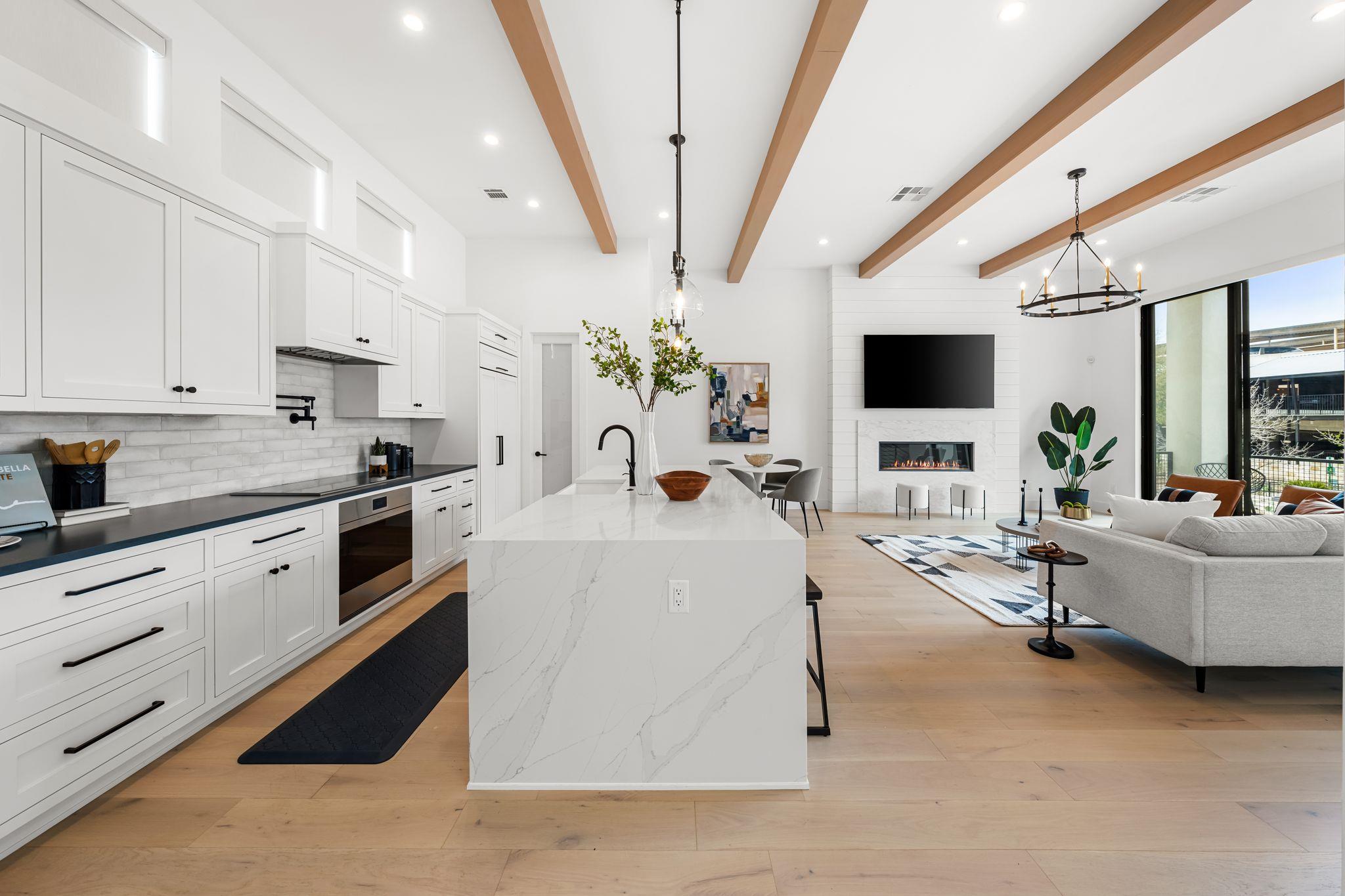 13408 Galleria Cir, Austin, TX 78738