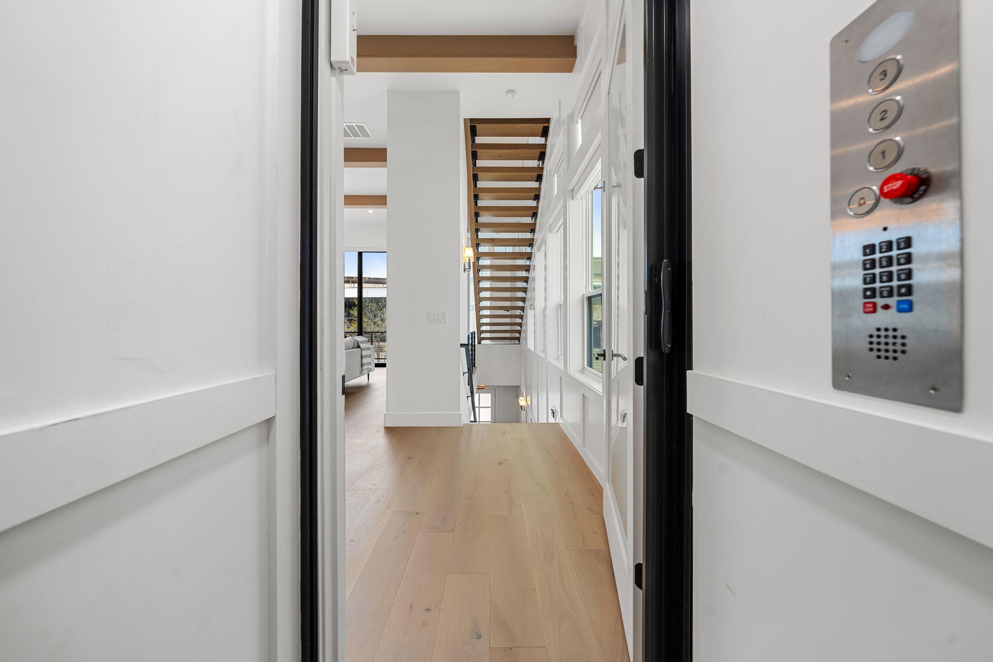 13408 Galleria Cir, Austin, TX 78738