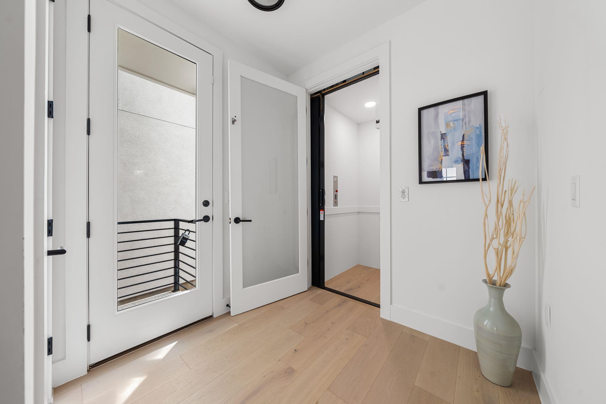 13408 Galleria Cir, Austin, TX 78738