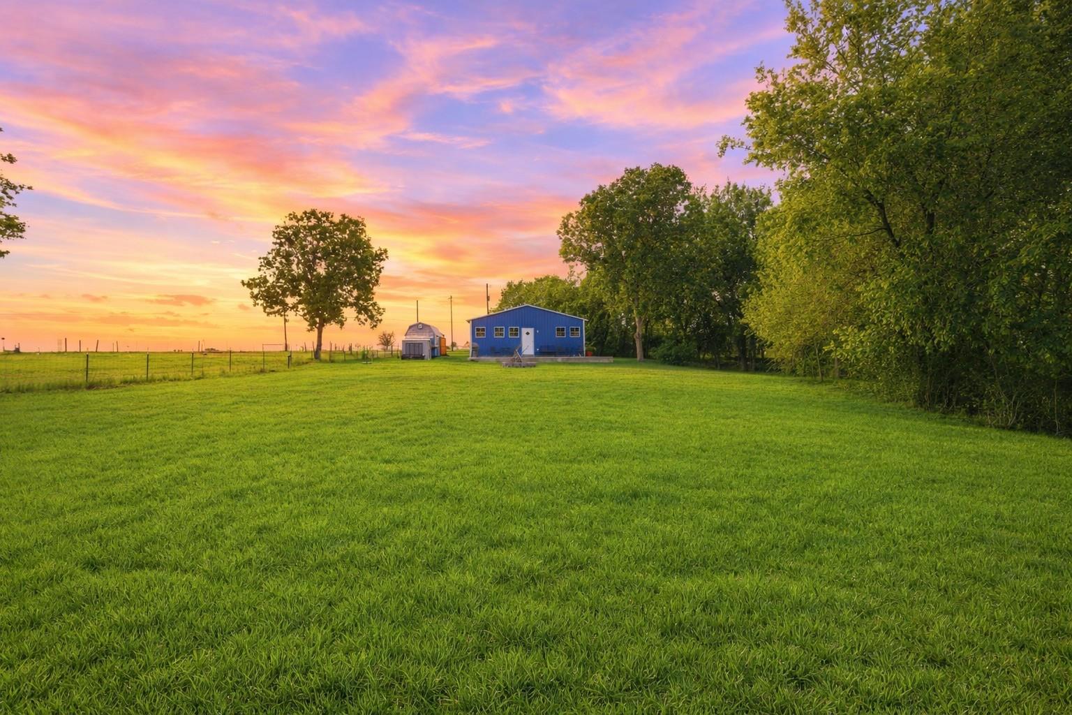 224 Old Coach Ln, Elgin, TX 78621