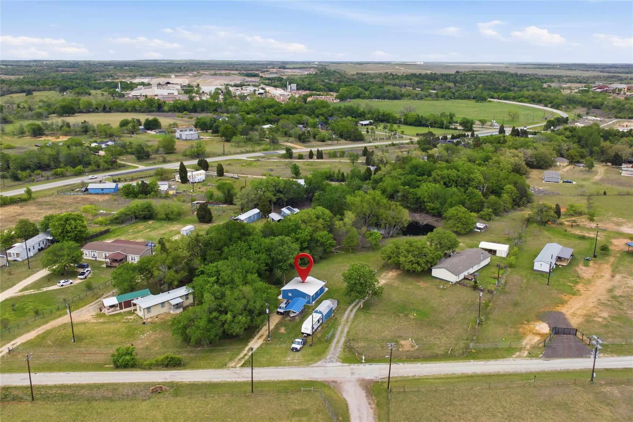 224 Old Coach Ln, Elgin, TX 78621