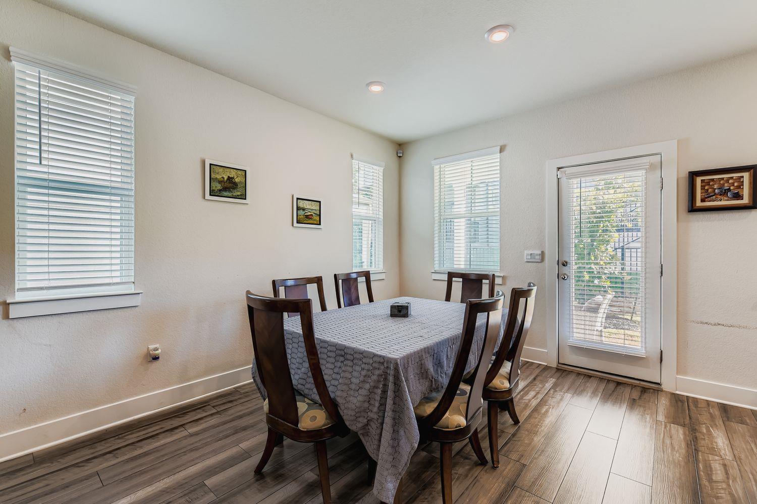 7113 Terrazzo Cottage Ct # 28, Austin, TX 78744