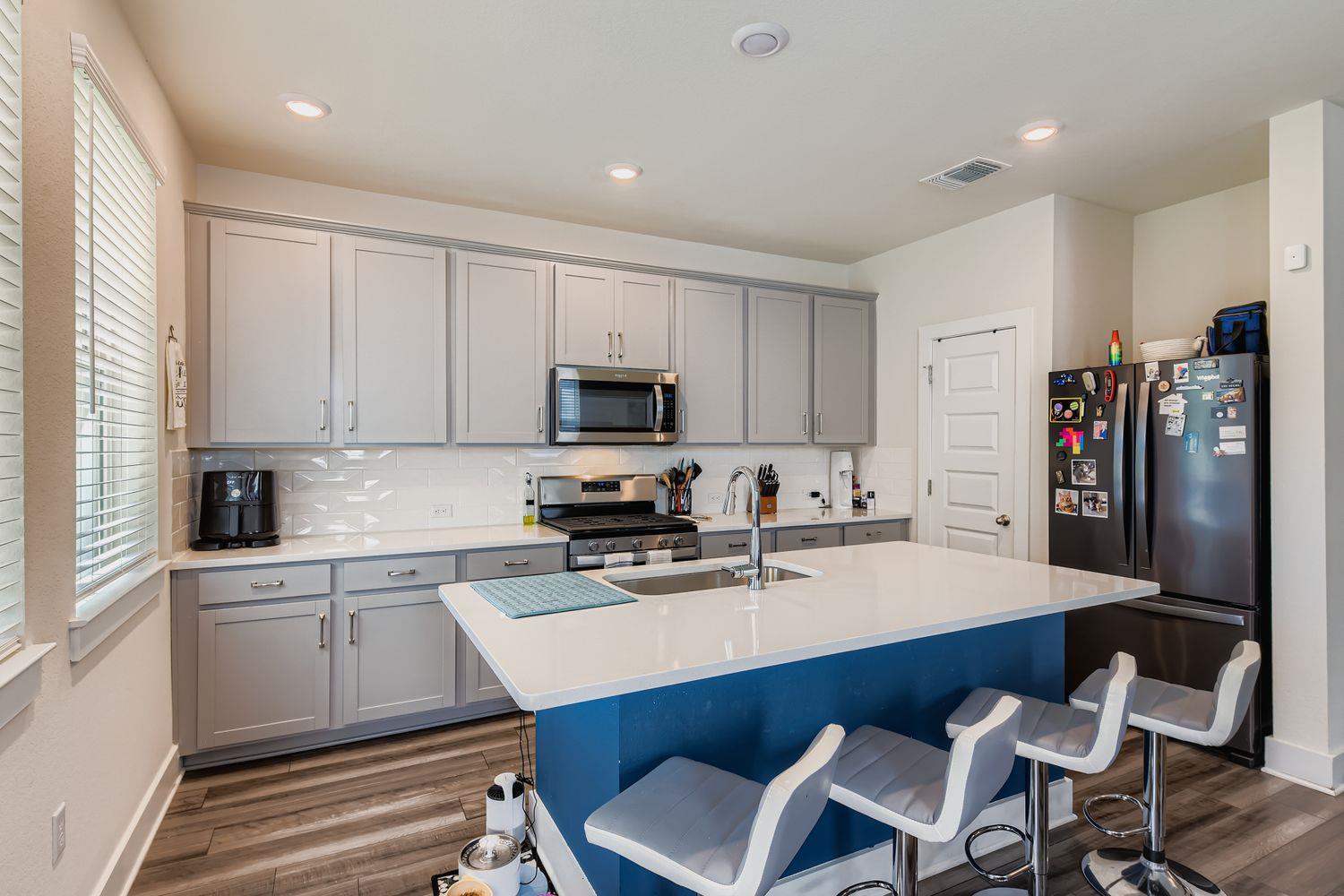 7113 Terrazzo Cottage Ct # 28, Austin, TX 78744