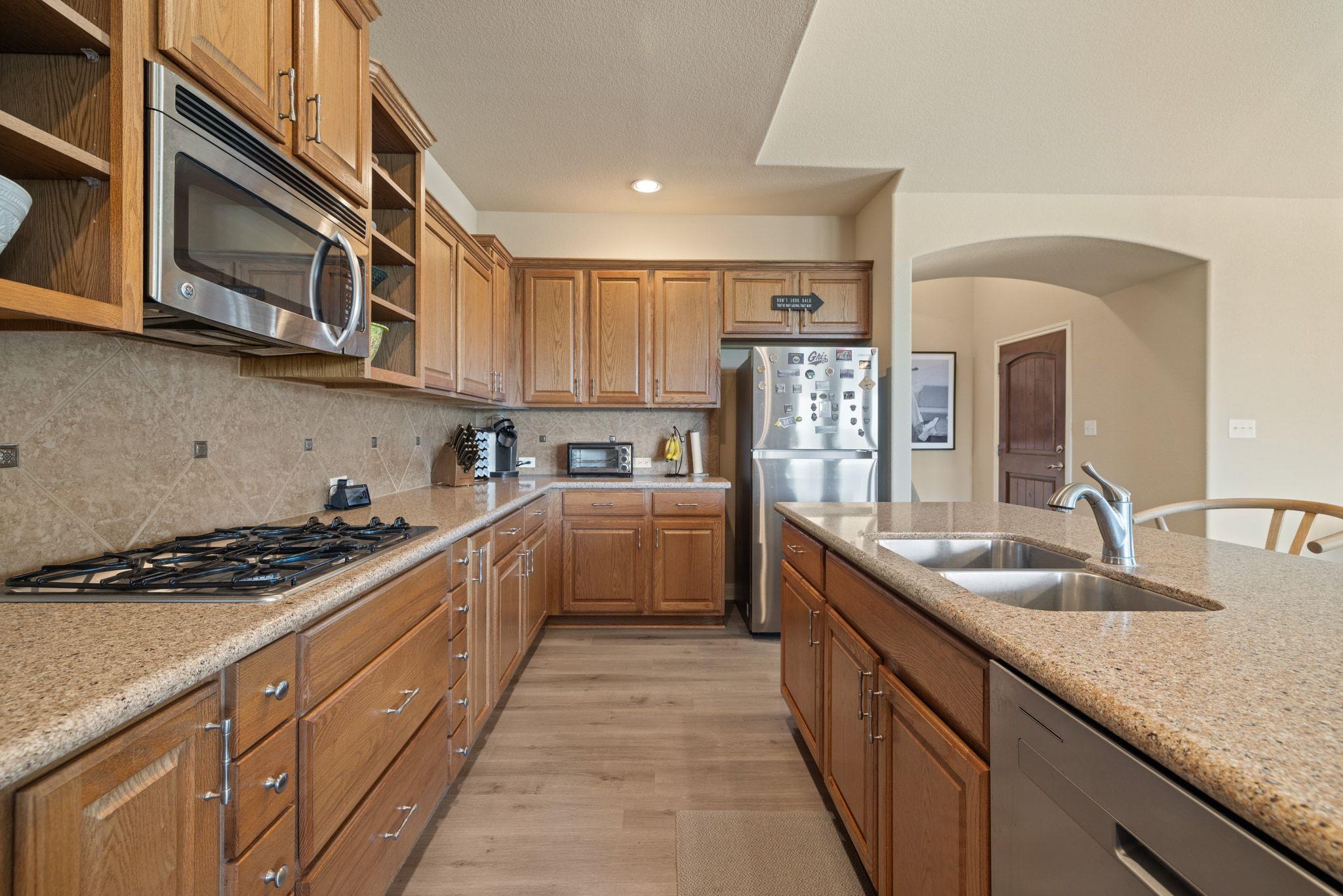 19525 Brent Knoll Dr, Pflugerville, TX 78660