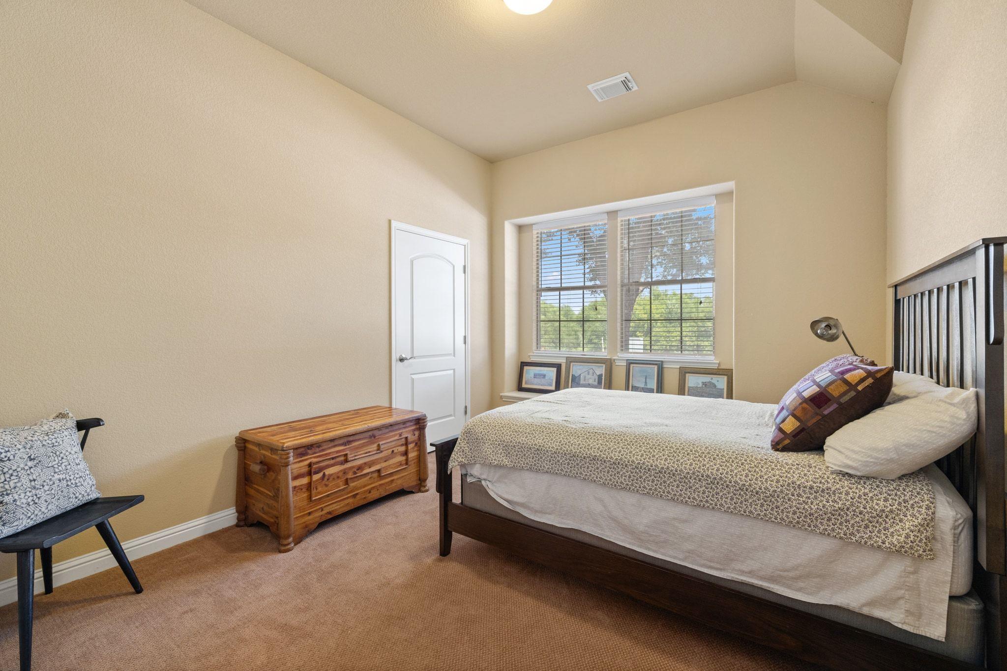 19525 Brent Knoll Dr, Pflugerville, TX 78660