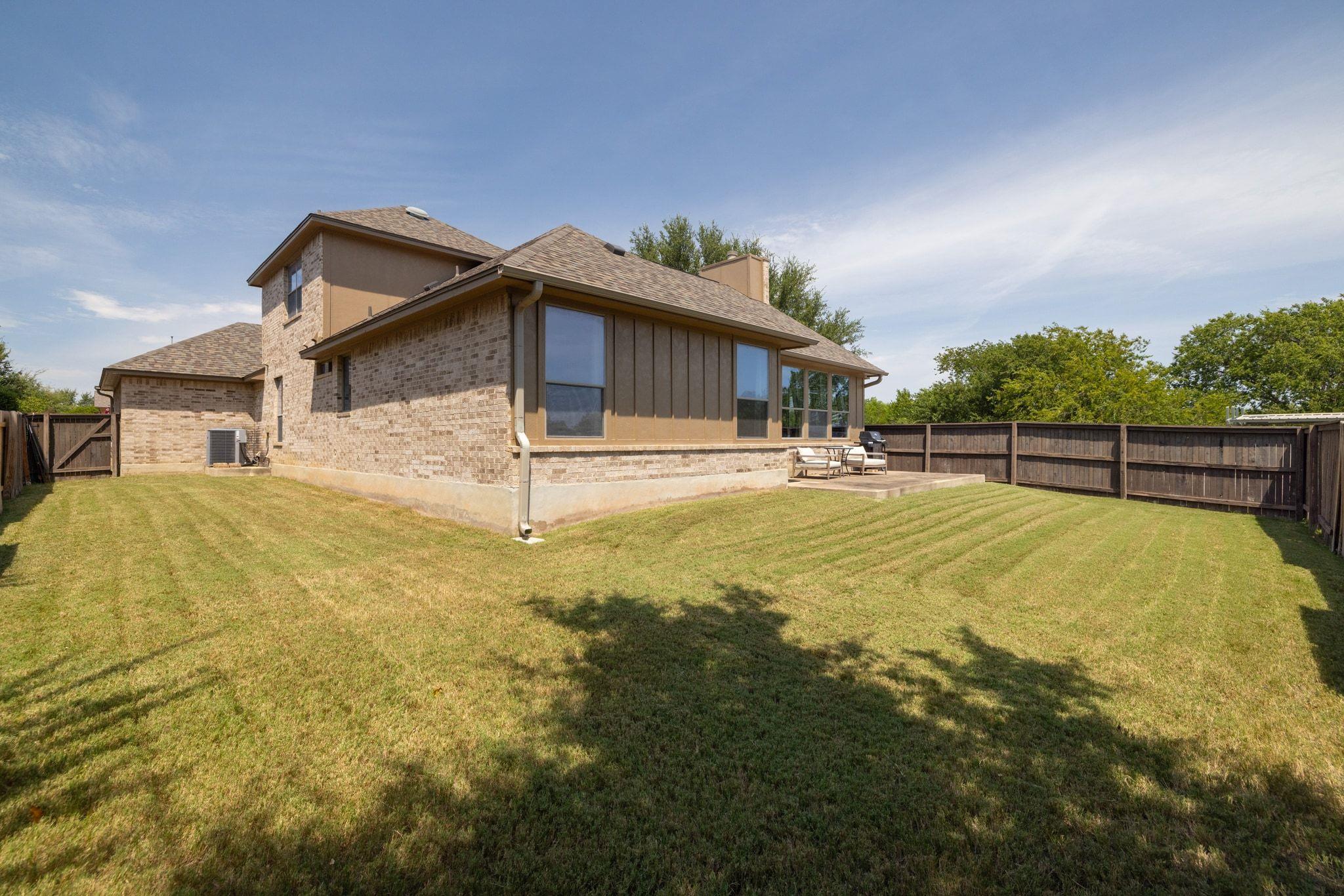 19525 Brent Knoll Dr, Pflugerville, TX 78660