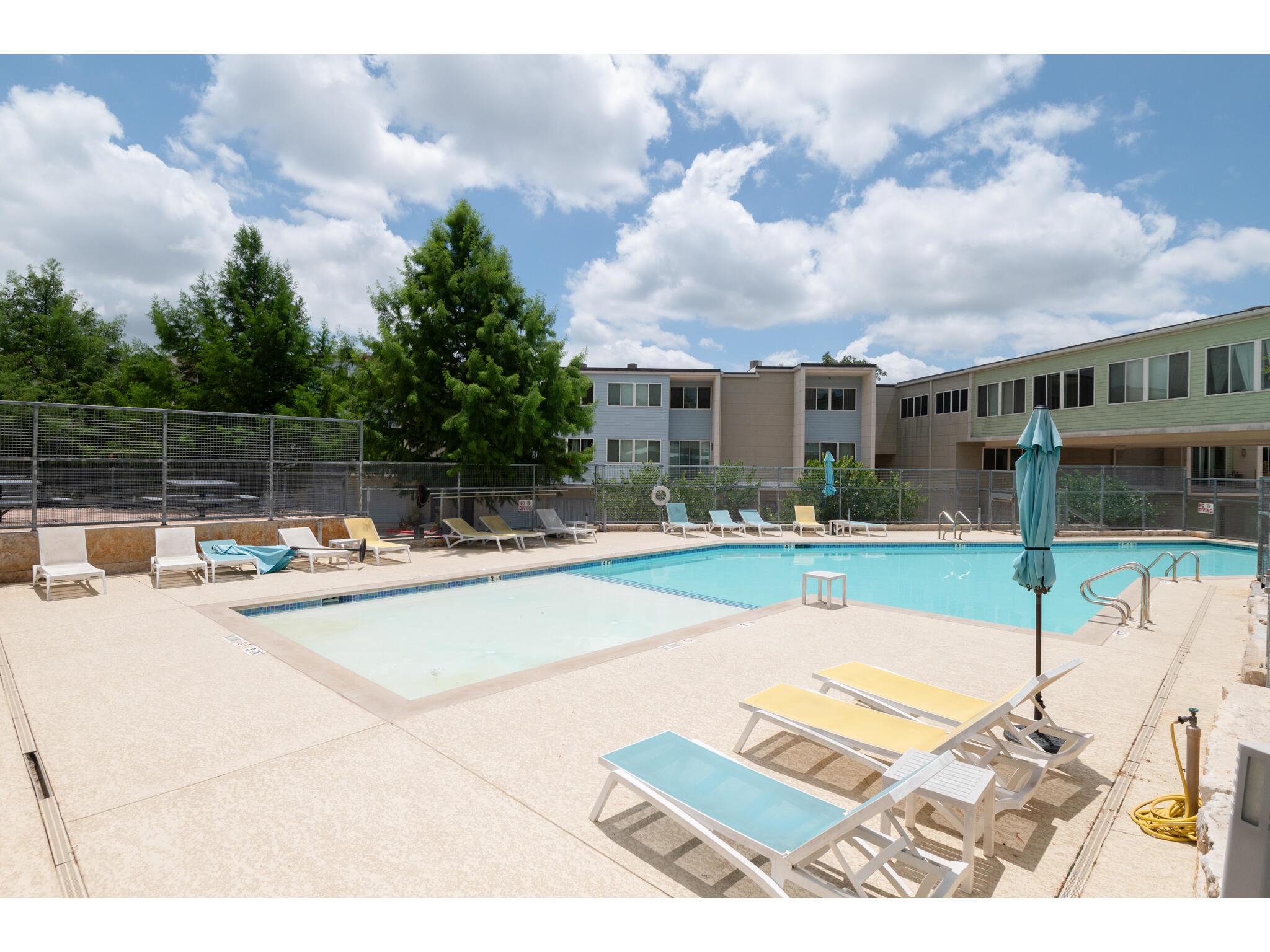 604 N Bluff Dr # 205, Austin, TX 78745