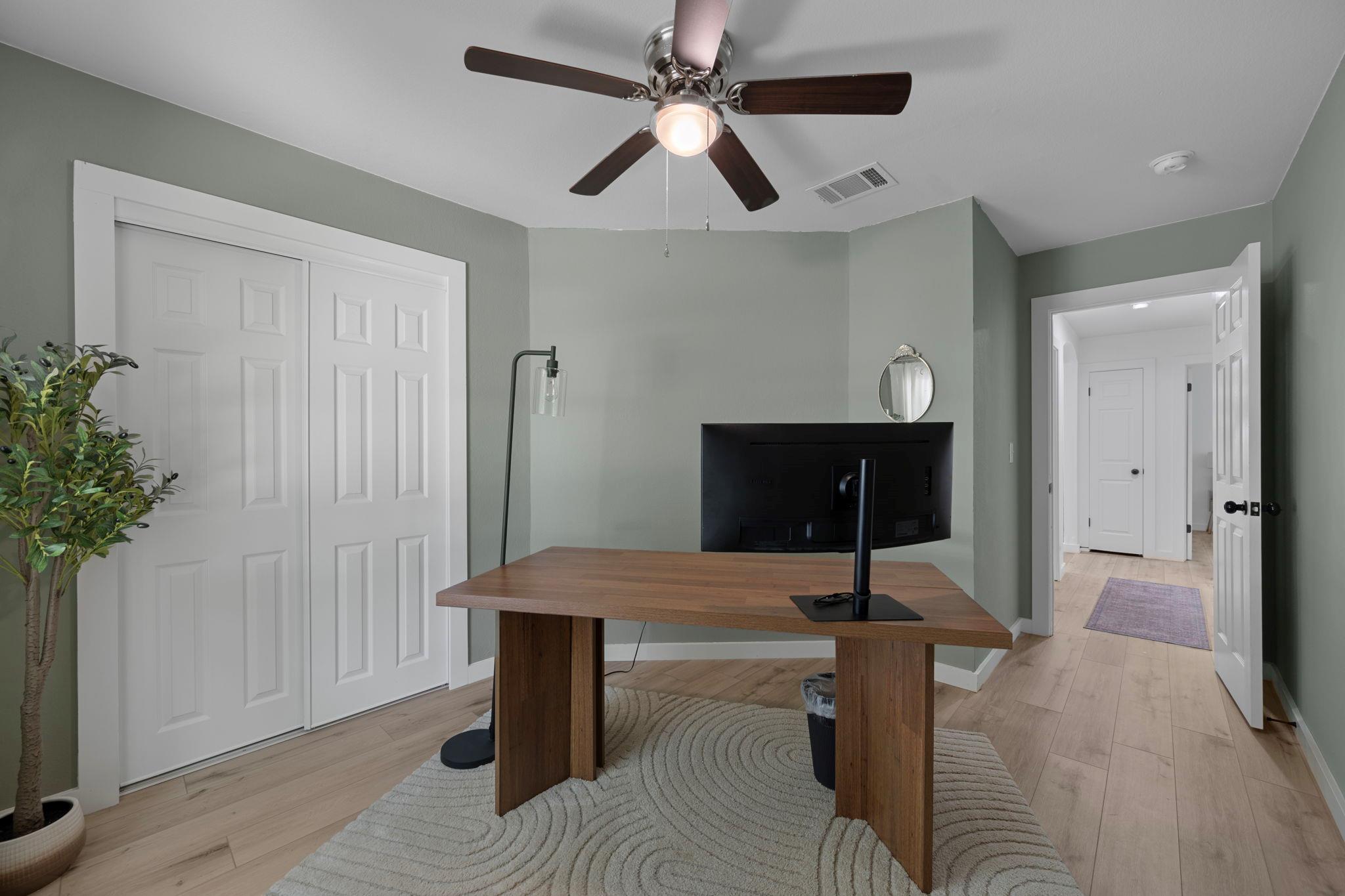 5905 Los Dios Pl, Del Valle, TX 78617