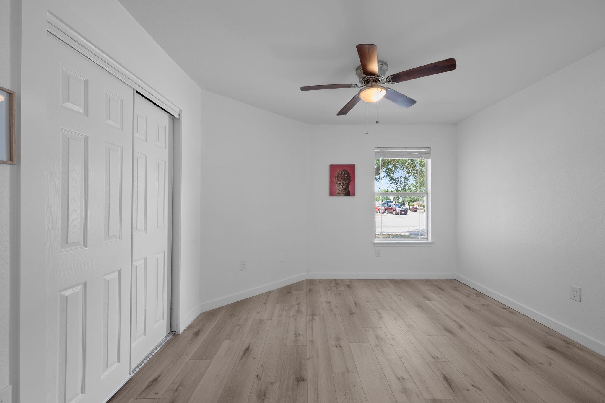 5905 Los Dios Pl, Del Valle, TX 78617