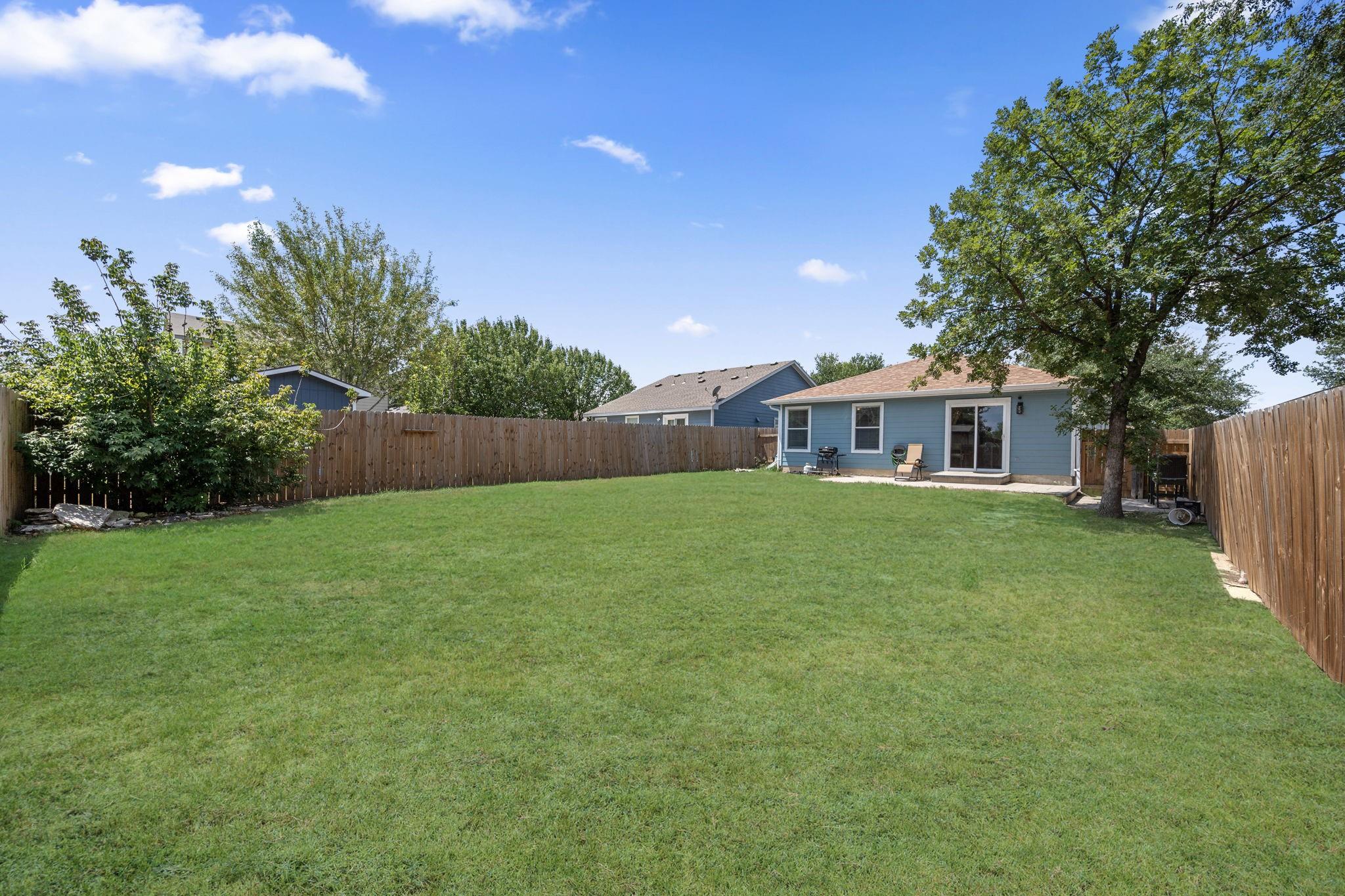 5905 Los Dios Pl, Del Valle, TX 78617